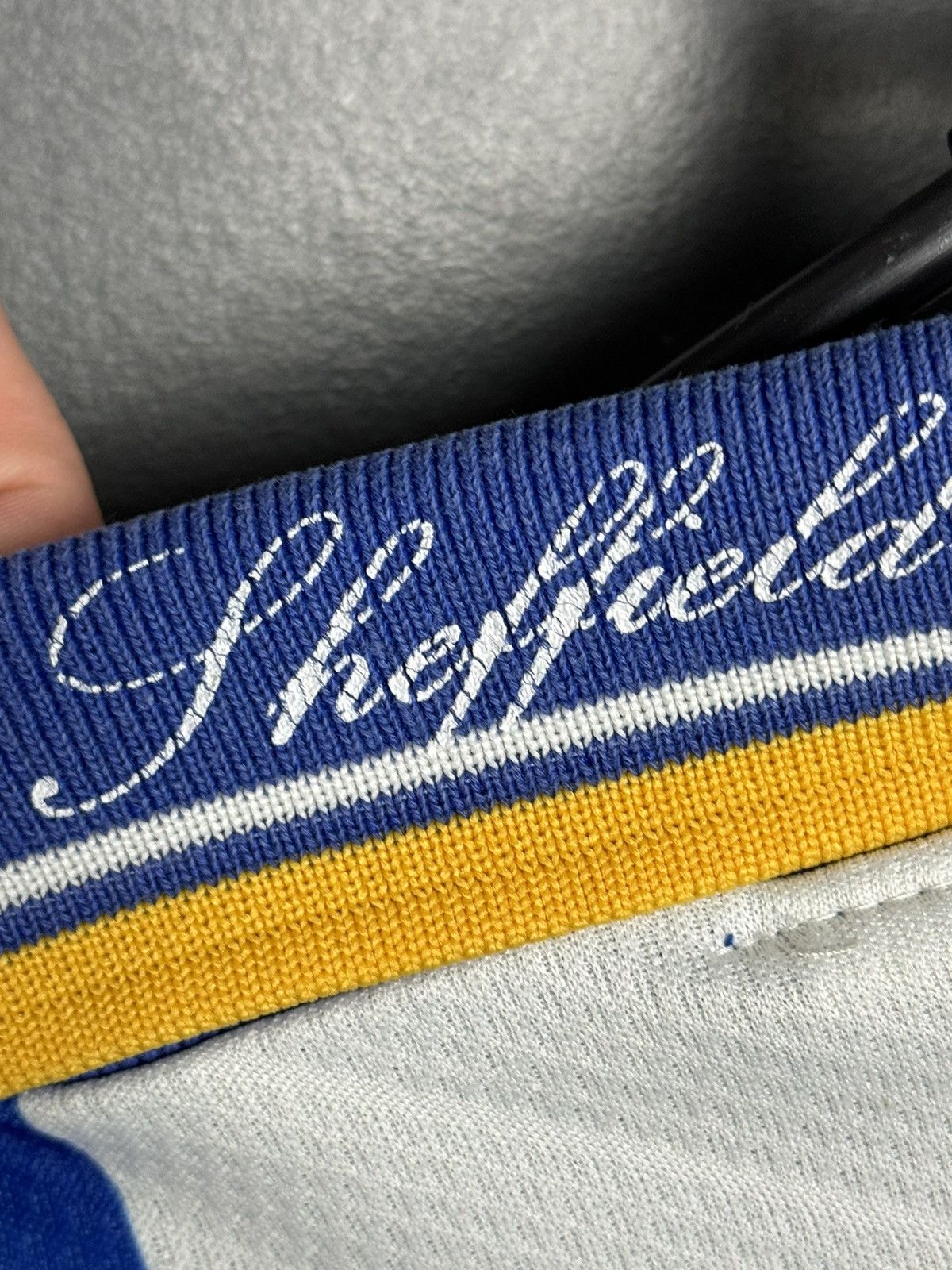 Puma Sheffield Wednesday 95/97 Home Football Jersey Size US L / EU 52-54 / 3 - 20 Thumbnail