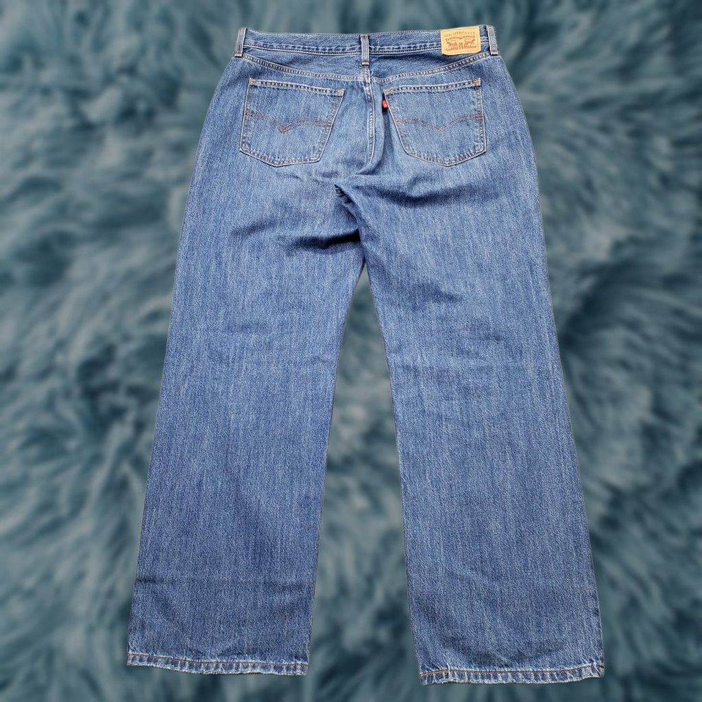 Levi's Levi's Jeans Womens 33 Blue Denim Distressed Whiskered Red Tab Low Pro Straight Shirt Womens Size 33 Blue Denim Distressed 5-Pocket Size 24" / US 00 / IT 34 - 1 Thumbnail