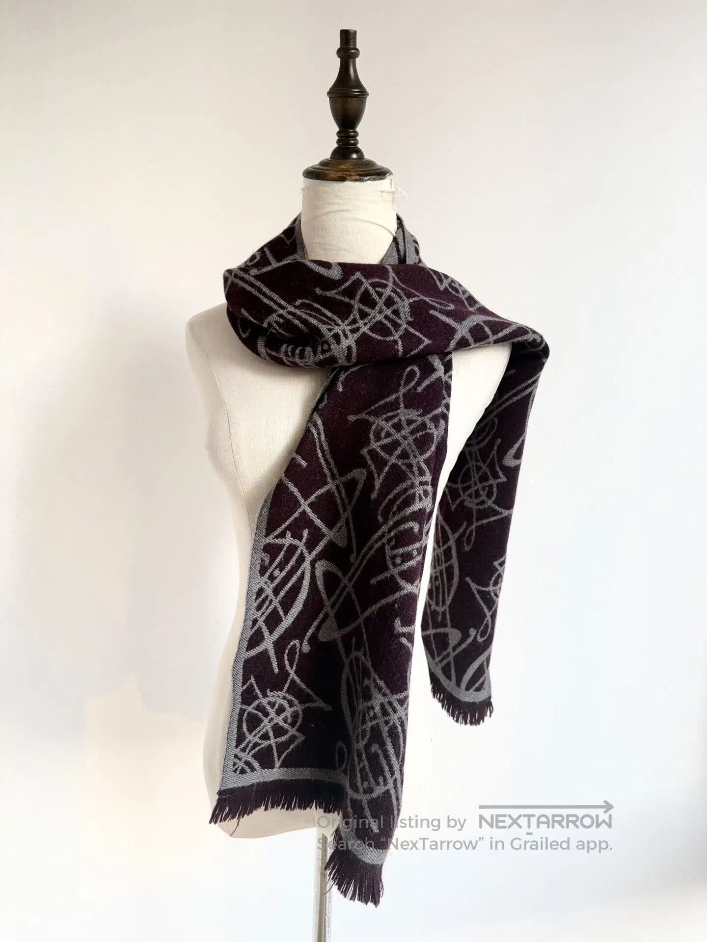 Vivienne Westwood Vivienne Westwood Gray Saturn Scarf. Size ONE SIZE - 2 Thumbnail
