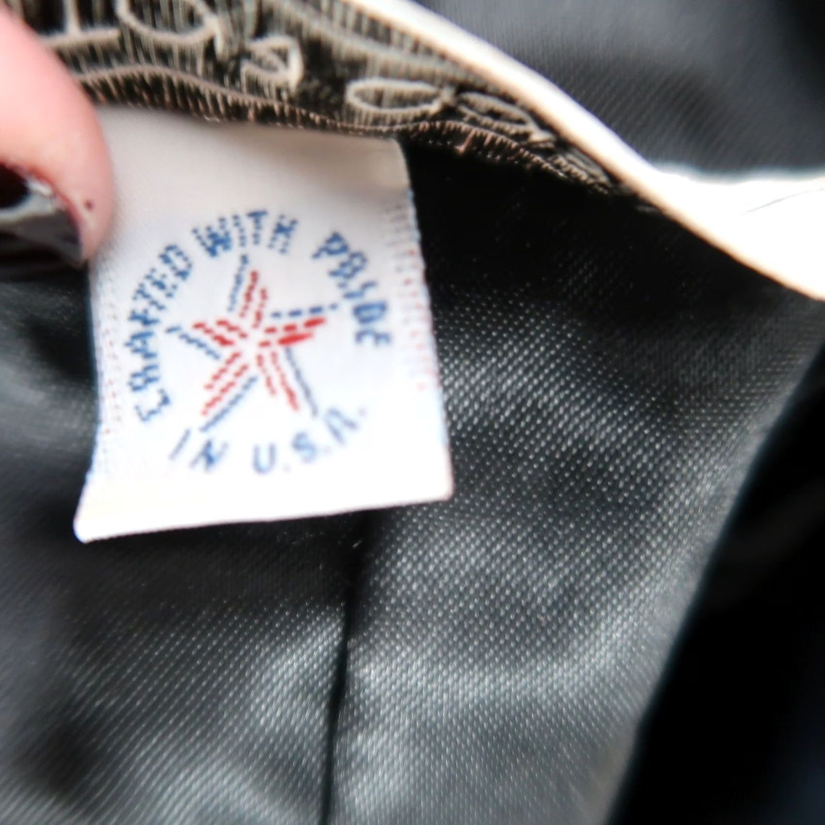 Vintage VINTAGE Victor Costa Black Velvet Kne e Length Sheath Cocktail Dress 6 Womens Sleeveless Zip Back 90s 80s Party Formal Size M / US 6-8 / IT 42-44 - 6 Thumbnail