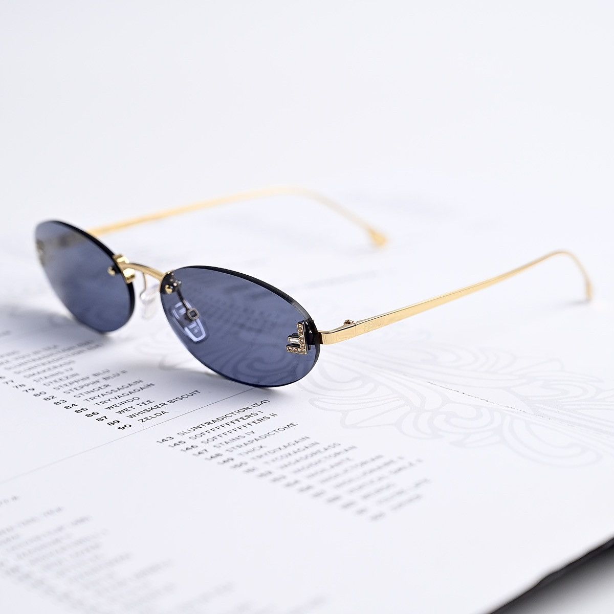 Fendi FENDI FE4075US 30V SUNGLASSES Size ONE SIZE - 2 Thumbnail