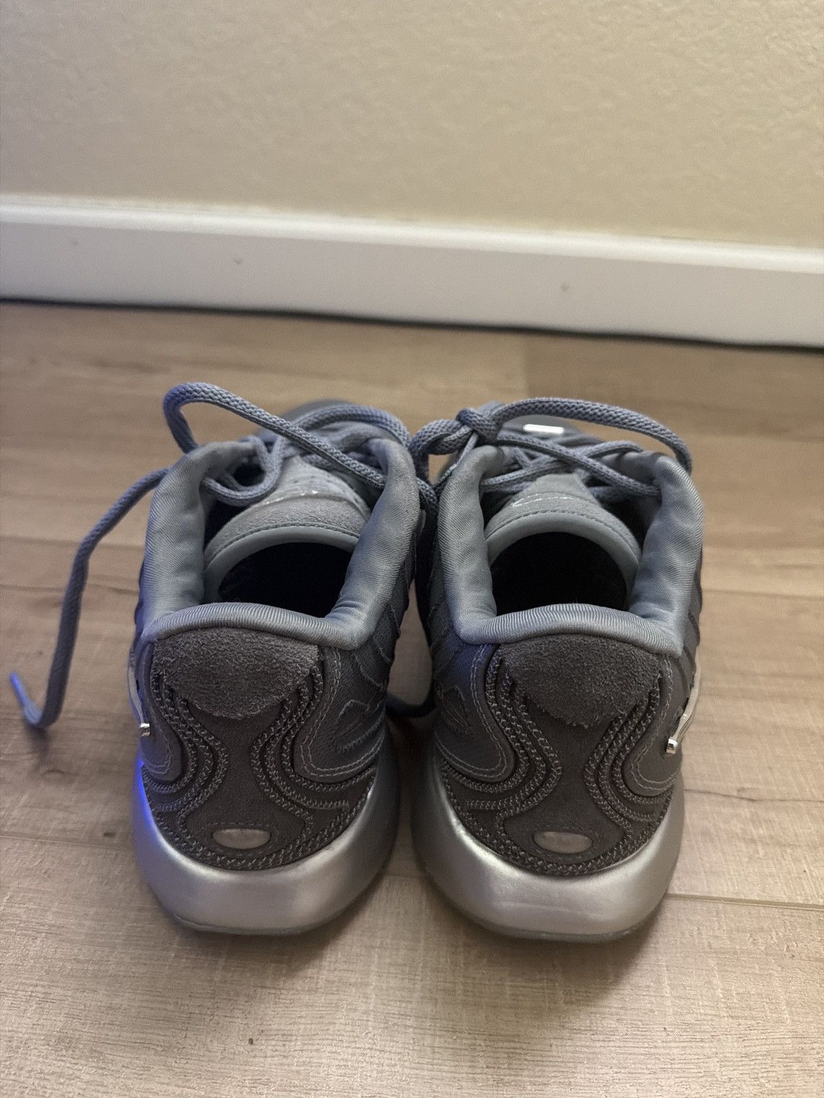 Nike Nike Lebron 21 Cool Grey Size 11.5 Size US 11.5 / EU 44-45 - 4 Thumbnail