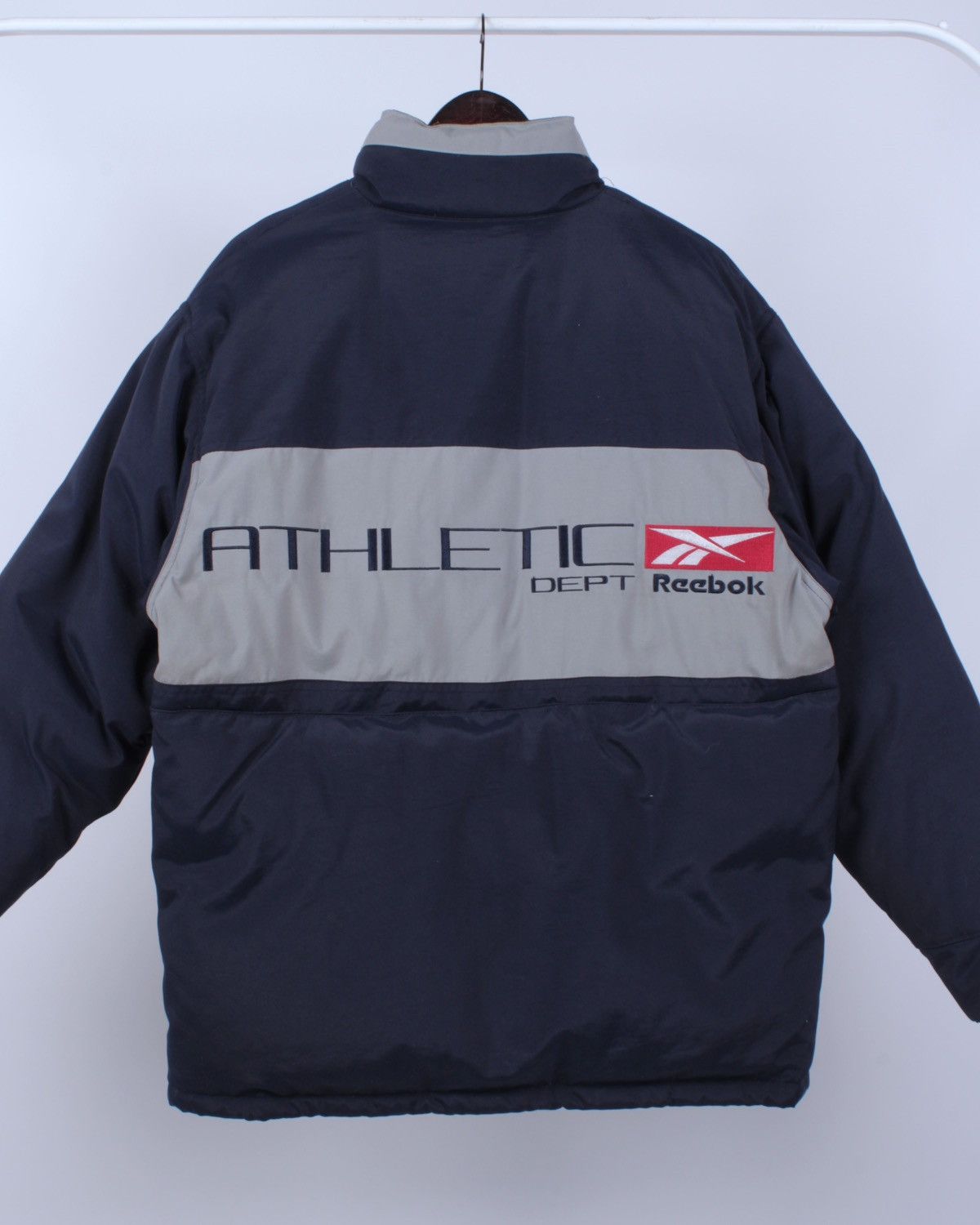 Reebok × Vintage REEBOK Athletic Dept Vintage Puffer Down Oversized Jacket Size US S / EU 44-46 / 1 - 1 Thumbnail