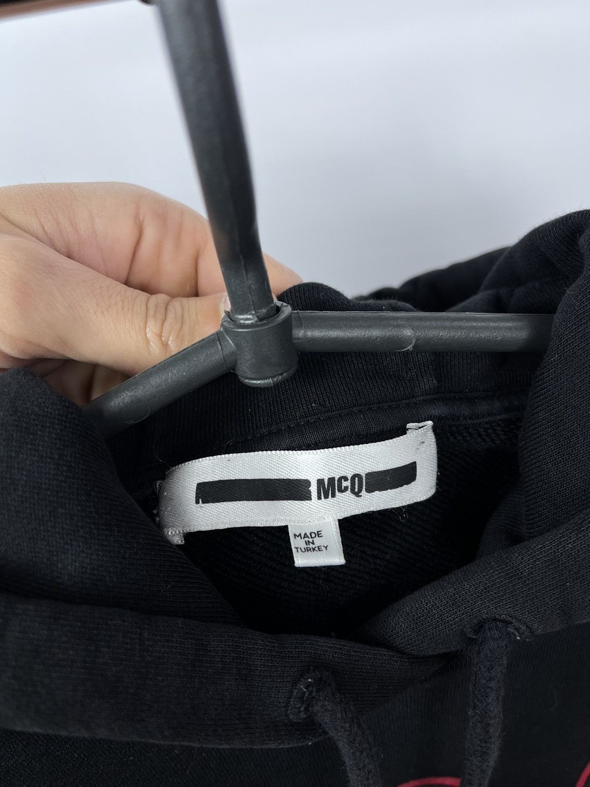 Alexander McQueen Alexander McQueen MCQ hoodie Big Logo Vintage Size S Black Size US S / EU 44-46 / 1 - 3 Thumbnail