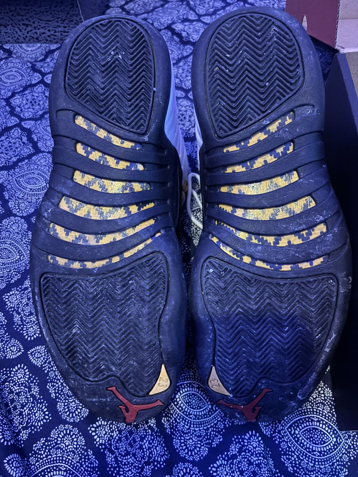 Jordan Brand Jordan 12 taxis Size US 10.5 / EU 43-44 - 5 Thumbnail