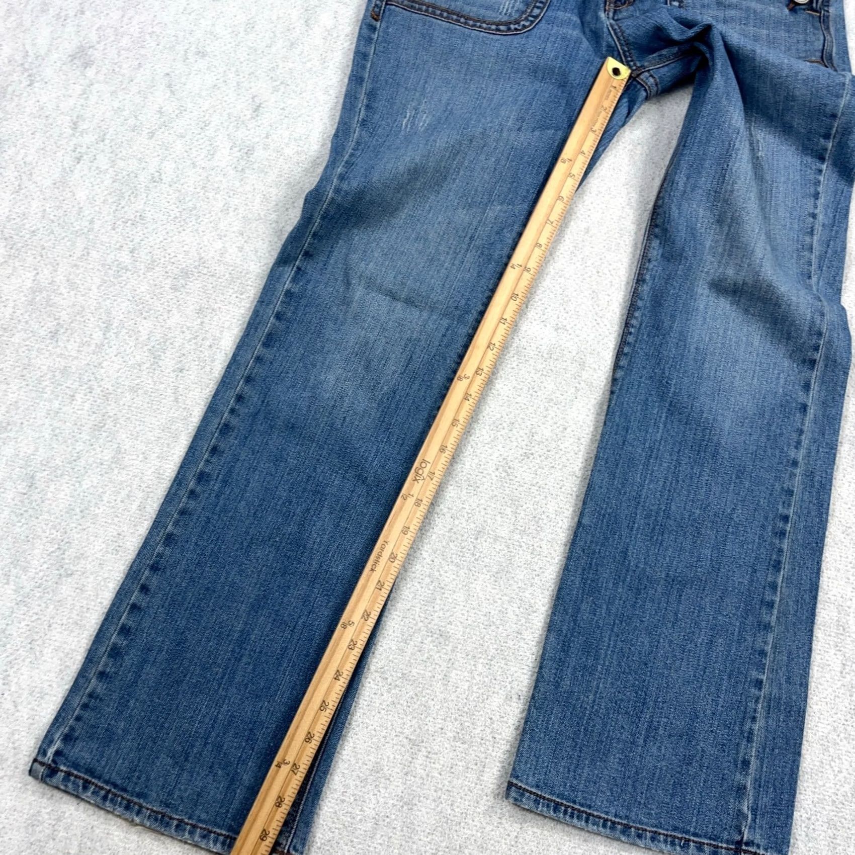 Vintage Vintage Aeropostale Jeans Women 9/10 Bootcut Low Rise Flap Pocket Med Wash 5-Pocket Denim Blue 90s Mens Girls Womens 32in Waist Regular Fit Size 10 XS Size 32" / US 10 / IT 46 - 7 Thumbnail