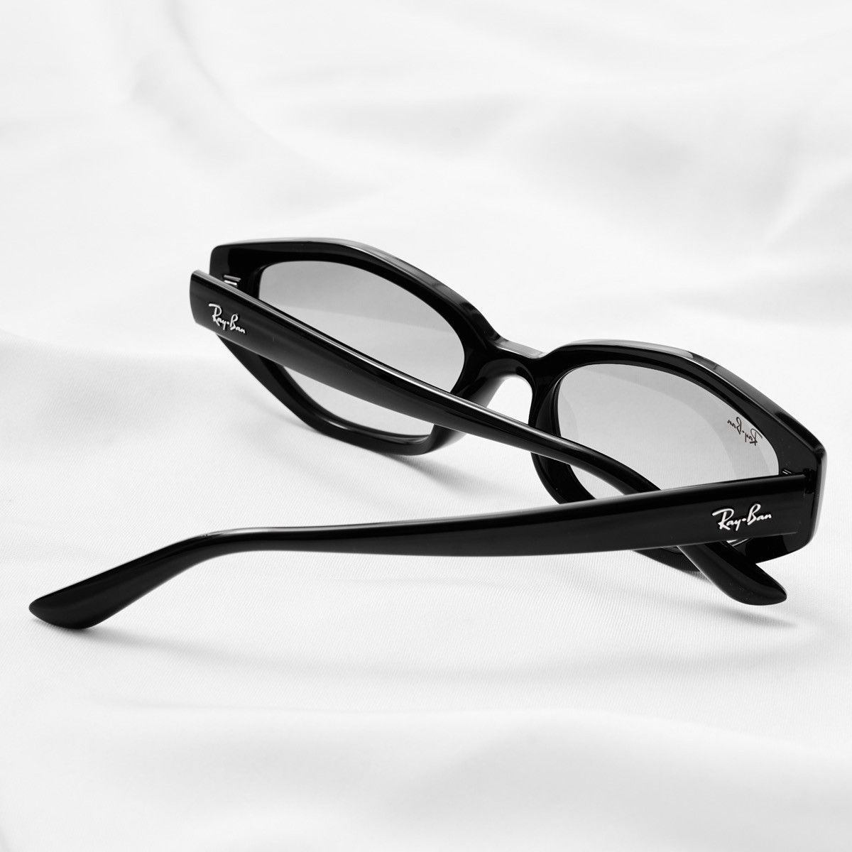 RayBan RAYBAN x JENNIE 0RB4473D 667711 SUNGLASSES Size ONE SIZE - 7 Thumbnail