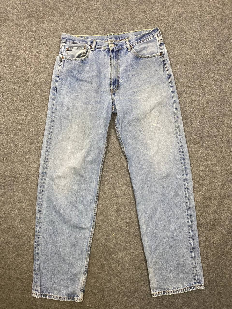 Levi's levis 550 lightwash distressed denim nice design Size US 37 - 8 Thumbnail