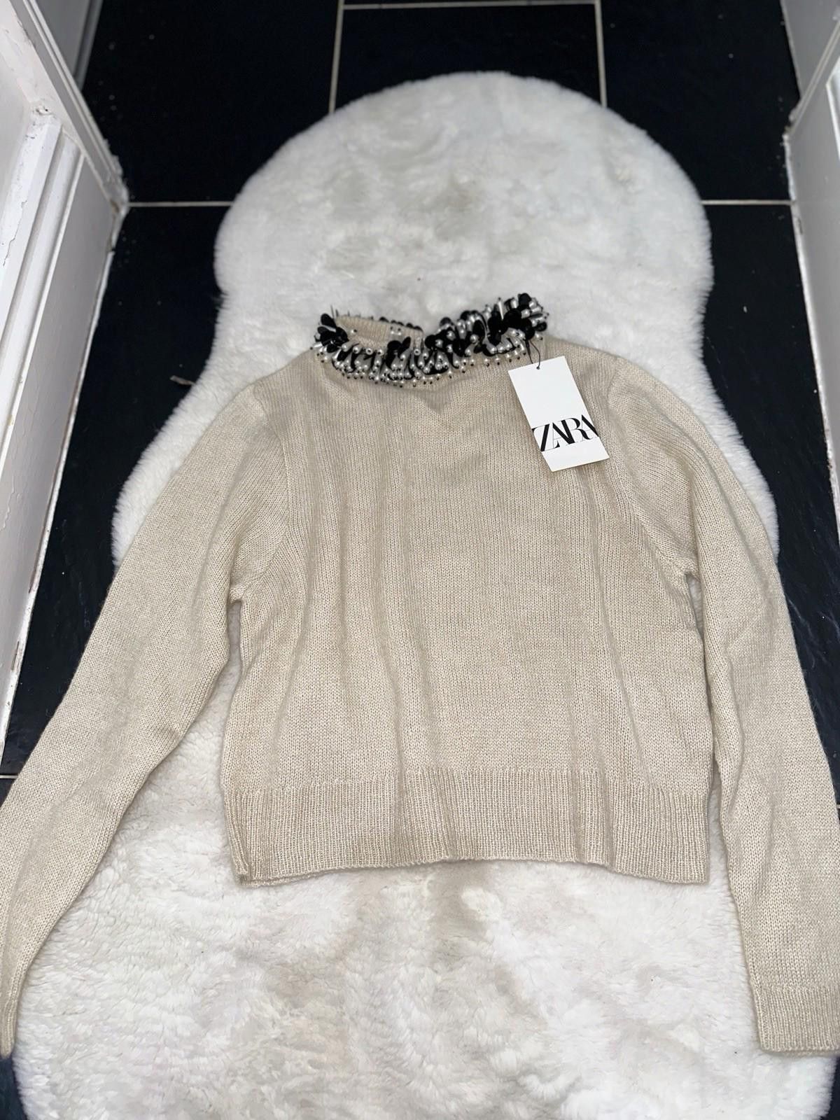 Zara ZARA jumper with beaded necklace BNWT Was £45 Size S / US 4 / IT 40 - 5 Thumbnail