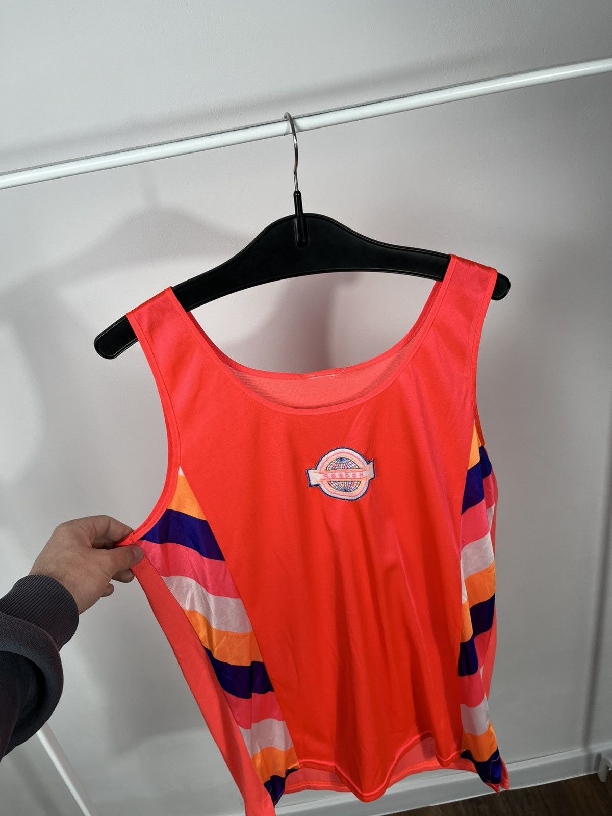 Reebok Vintage Reebok Women Running Tank Top Neon Bright Top Size M / US 6-8 / IT 42-44 - 9 Thumbnail