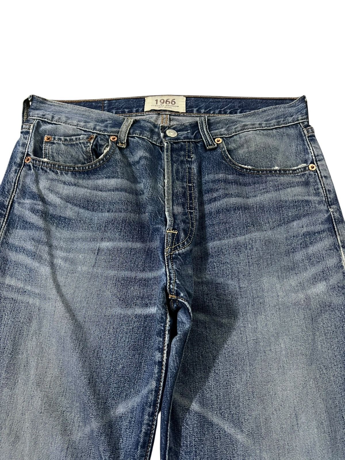 Levi's Vintage Levis 501 1966 Special Edition Distress Jean Size US 30 / EU 46 - 3 Thumbnail