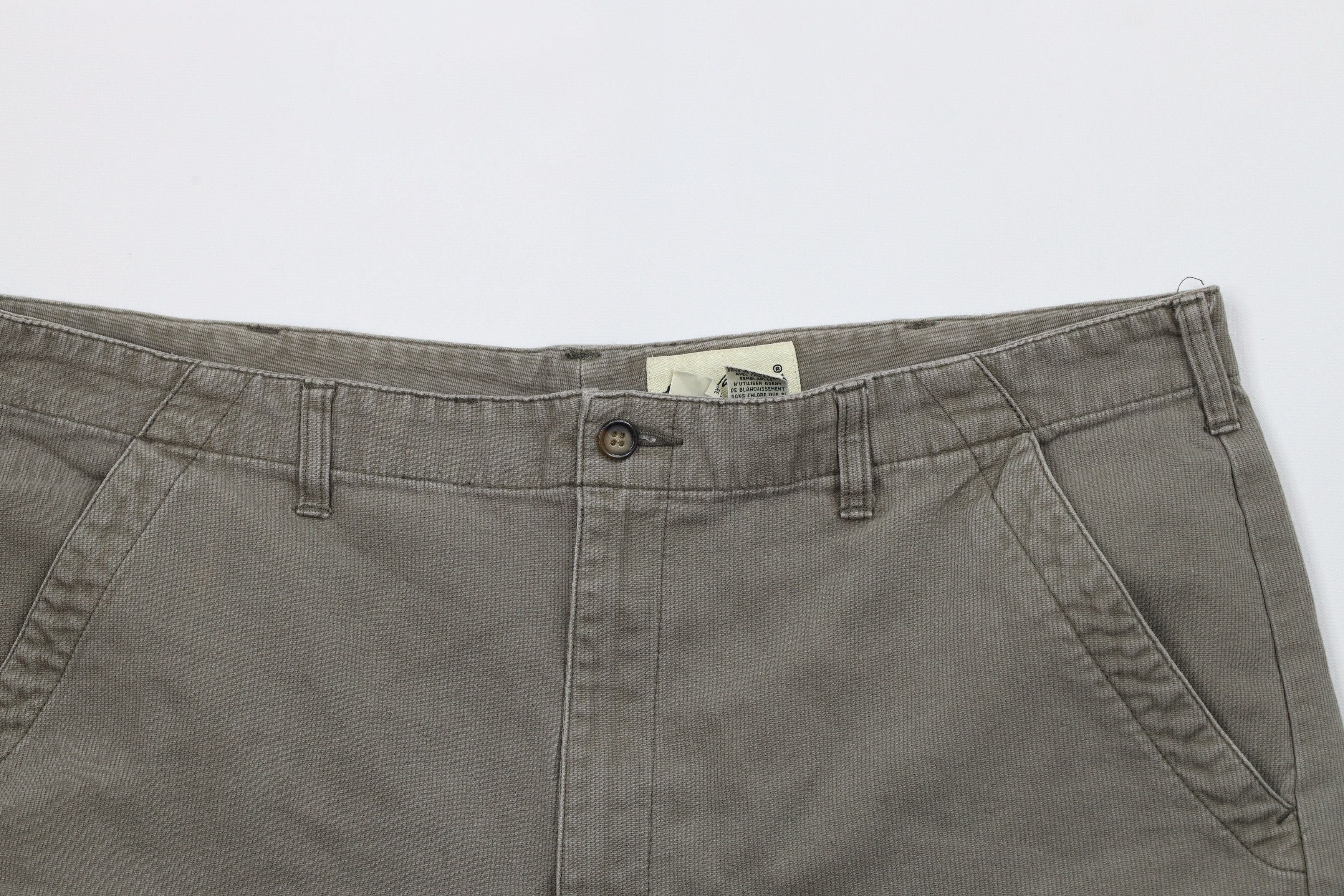 Eddie Bauer × Vintage Vintage 90s Eddie Bauer Ribbed Above Knee Cargo Shorts Green Size US 40 / EU 56 - 2 Thumbnail