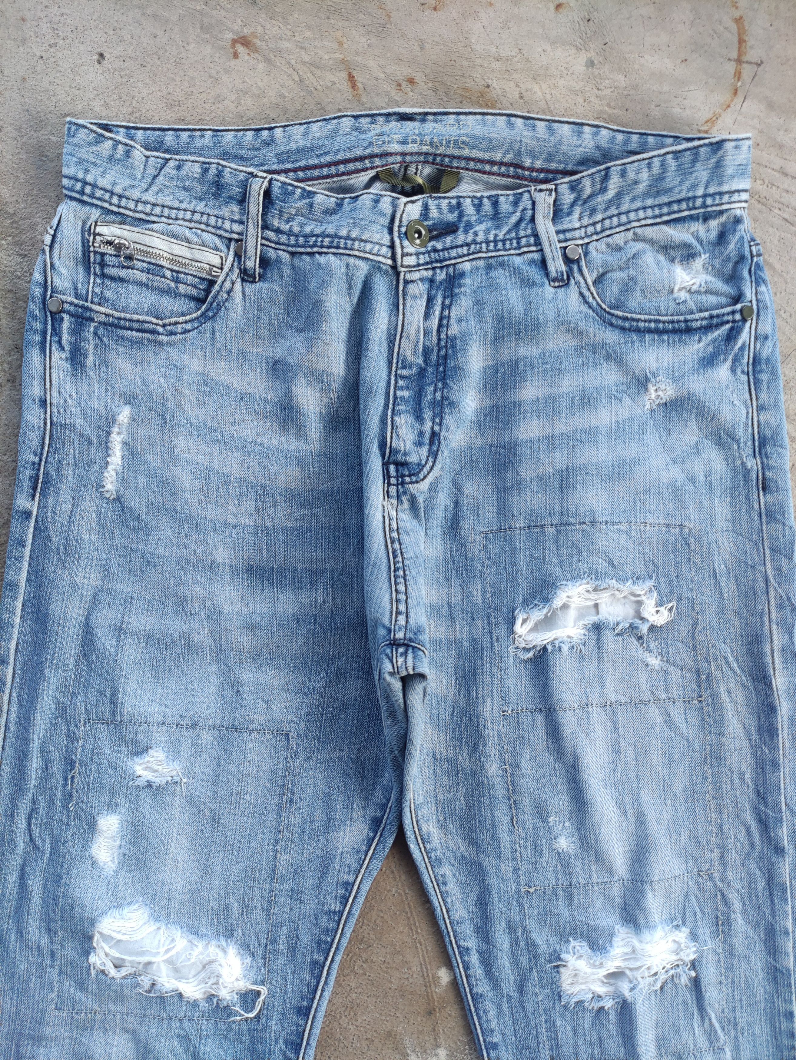 Japanese Brand Vintage Japanese Jean Distressed Faded Denim Pants Size US 34 / EU 50 - 3 Thumbnail