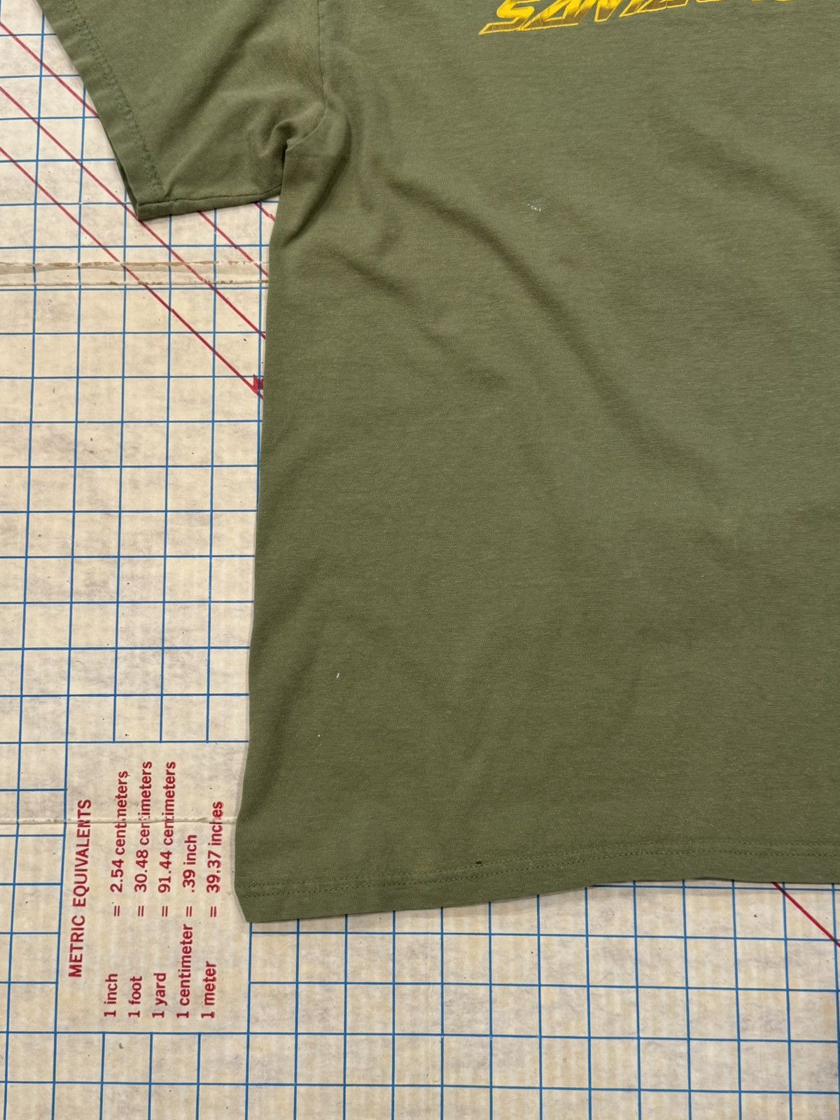 Santa Cruz Skateboards Vintage Santa Cruz Faded Green Graphic Tee Mens Size Medium Size US M / EU 48-50 / 2 - 4 Thumbnail