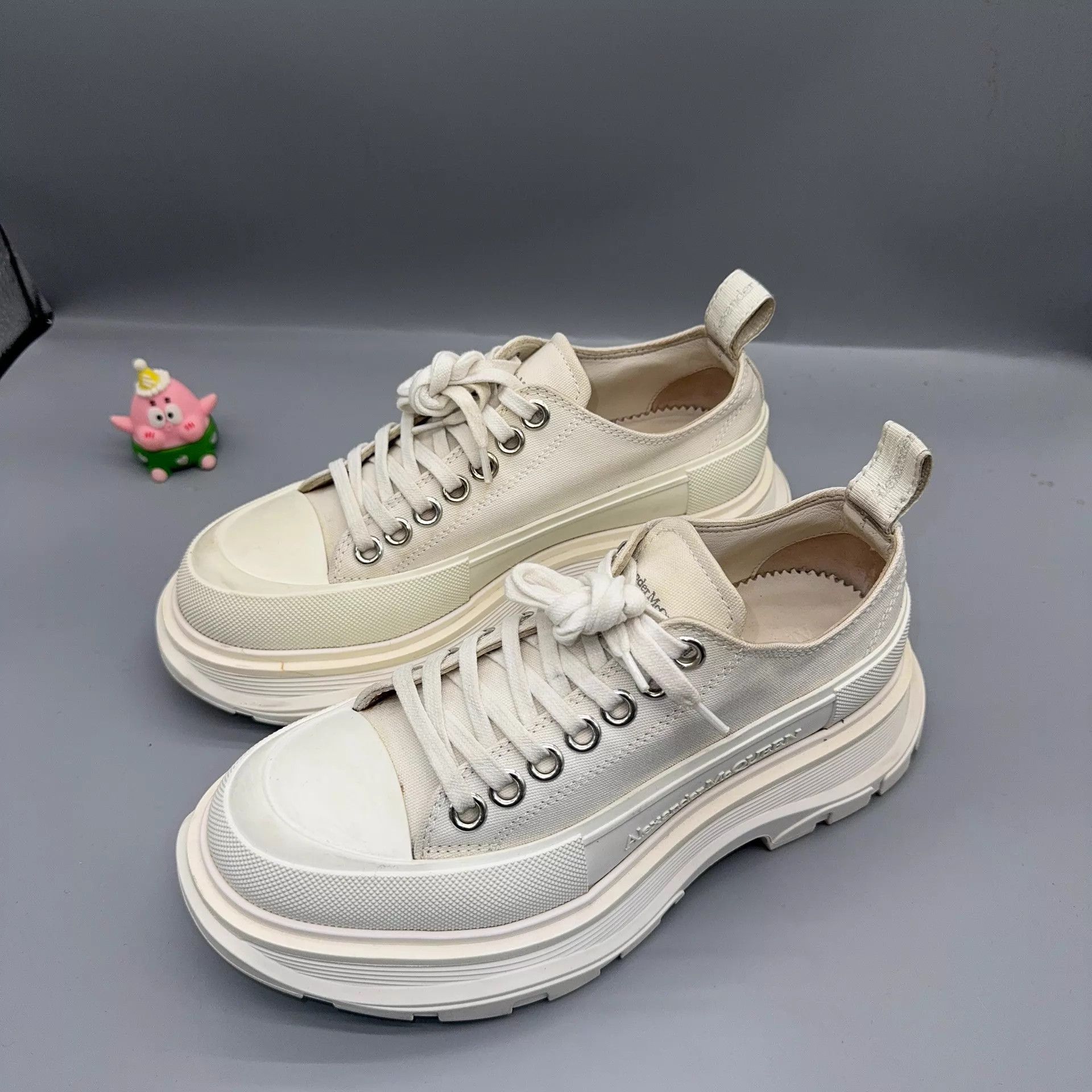 Alexander McQueen Alexander McQueen Tread Slick White Canvas Sneaker 36.5 Size US 6 / IT 36 - 1 Thumbnail