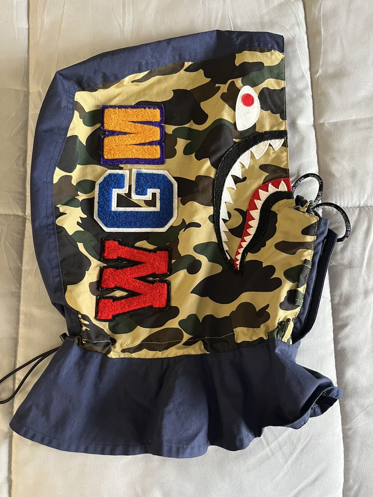 image of Bape 1St Camo Shark Mask Hoodie in Navy, Men's