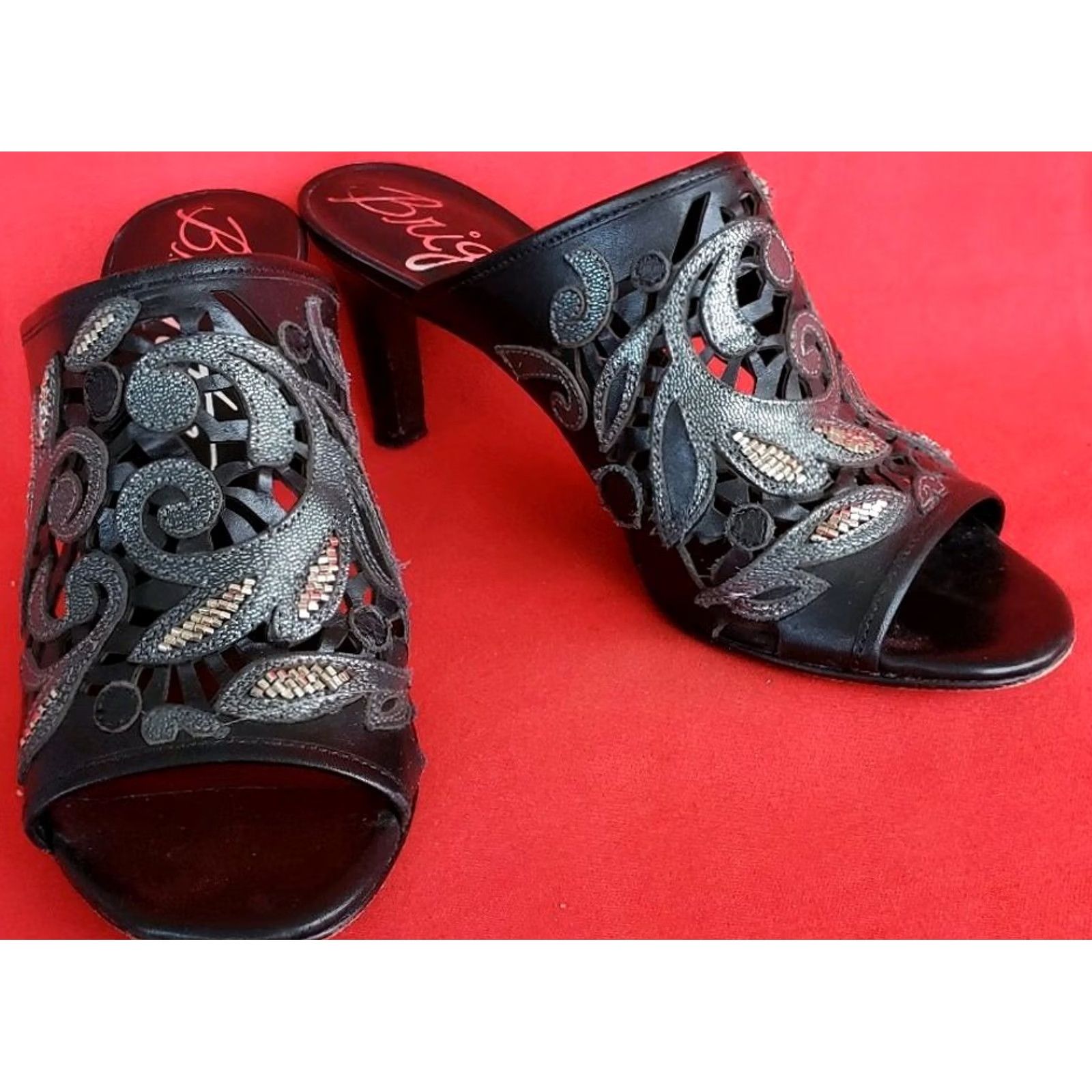 Brighton VINTAGE Brighton Revue Women's Sandal 7.5M Black Perforated Design Silver Accent 3" Heel Size US 6 / IT 36 - 2 Thumbnail