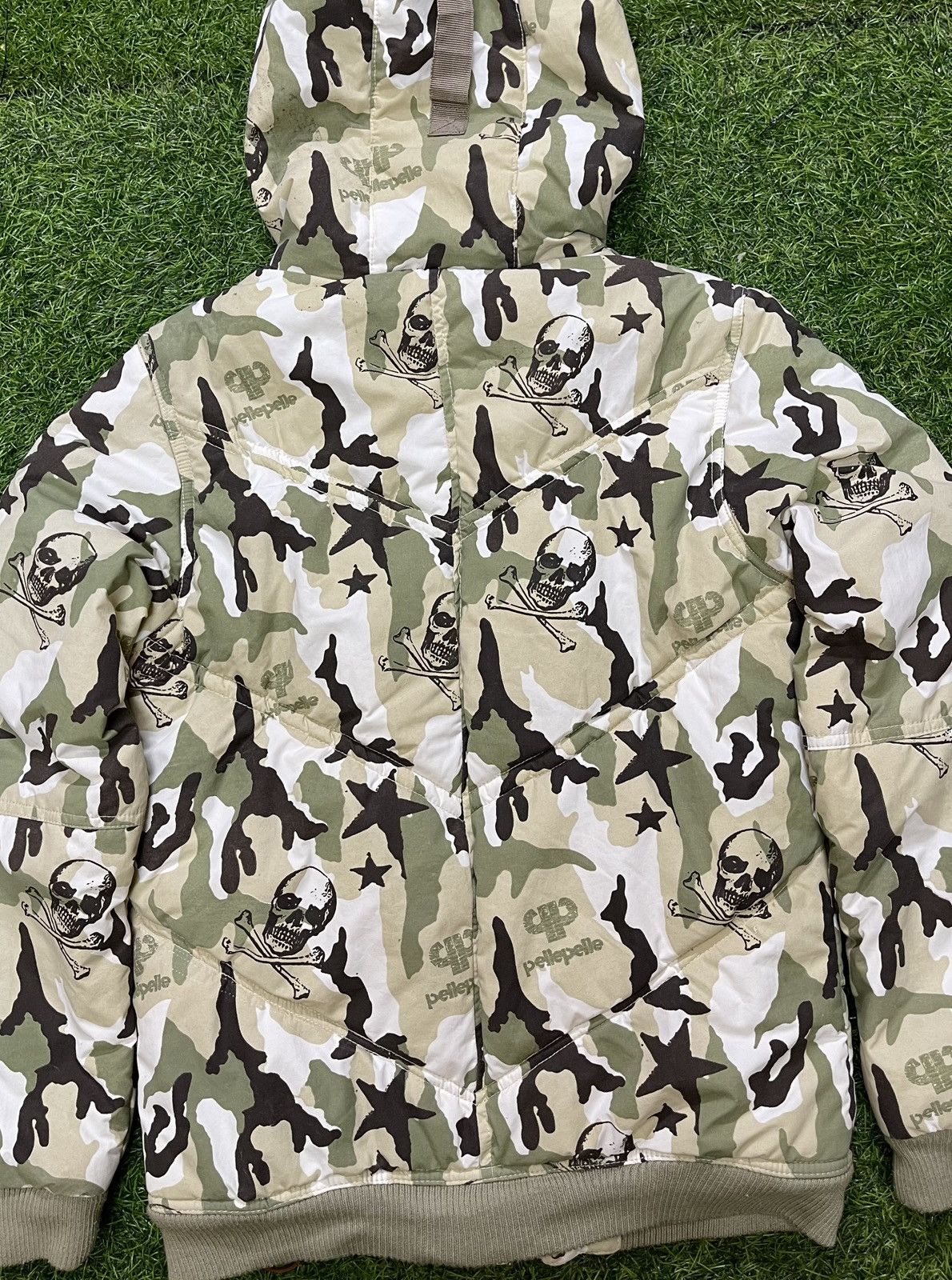 Japanese Brand × Pelle Pelle PELLE PELLE LIMITED EDITION CAMOUFLAGE PUFFER JACKET Size US L / EU 52-54 / 3 - 8 Thumbnail