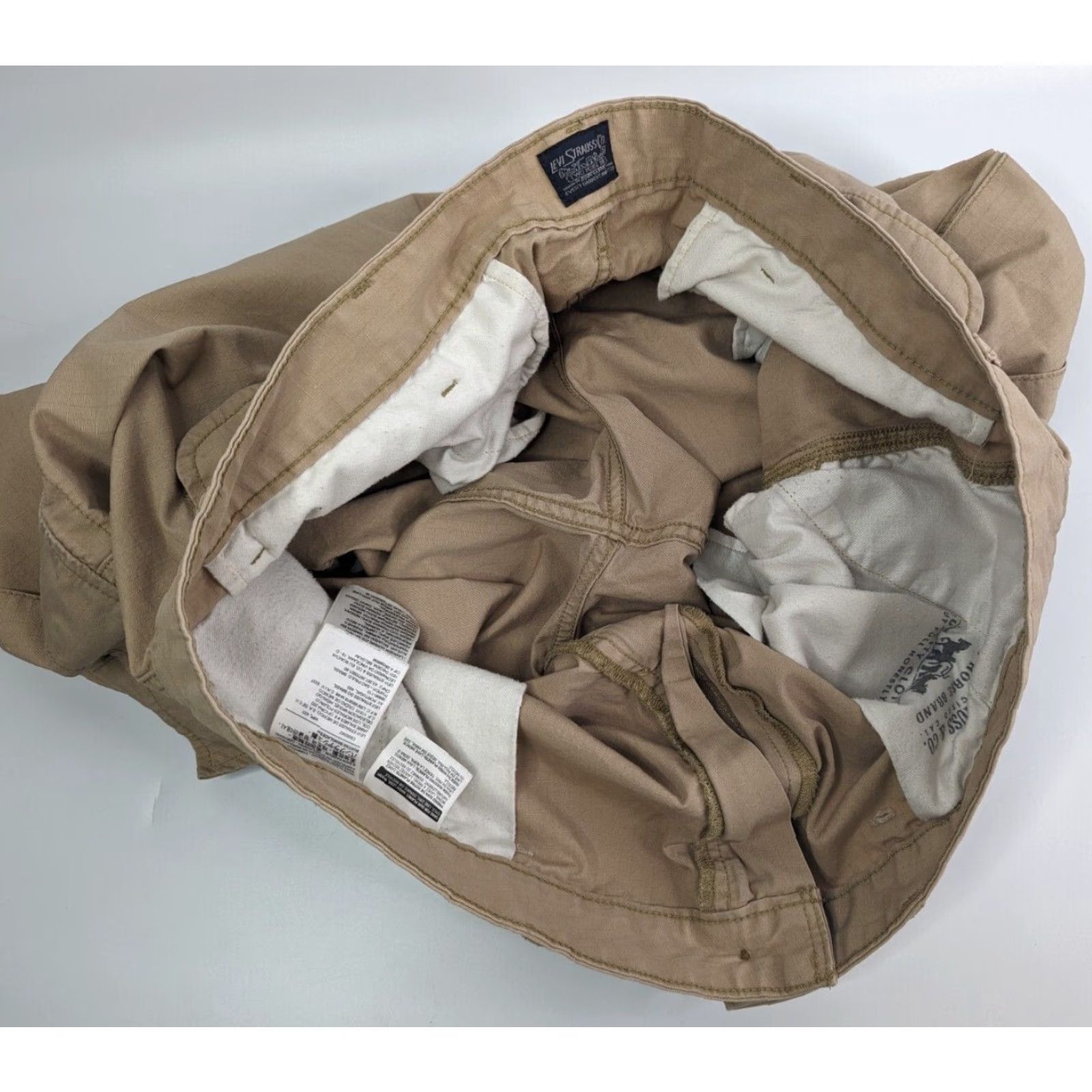 Levi's Levi's Cargo Shorts Men 42 Tan Carrier Ripstop Pocket Hiking Fishing Cotton Canvas Beige 23251 Regular Size US 42 / EU 58 - 7 Thumbnail