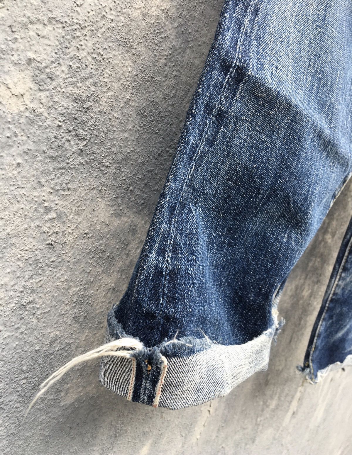 Hysteric Glamour Hysteric Glamour Distressed With Stud Selvedge Jeans Size US 31 - 18 Thumbnail