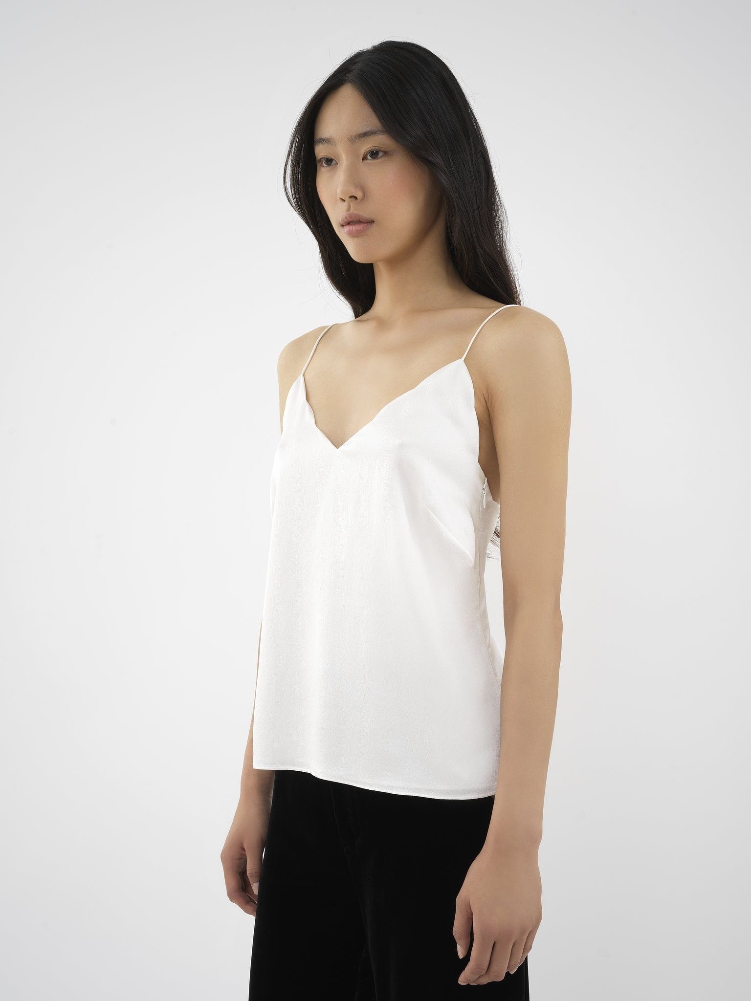 Chloe o1loc1c0325 CHC24 Tank Top in White Size XL / US 12-14 / IT 48-50 - 3 Thumbnail