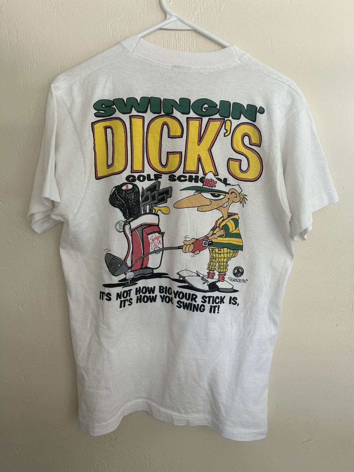 Vintage Vintage Swingin’ Dicks Golf School Graphic T-shirt Size US M / EU 48-50 / 2 - 4 Thumbnail