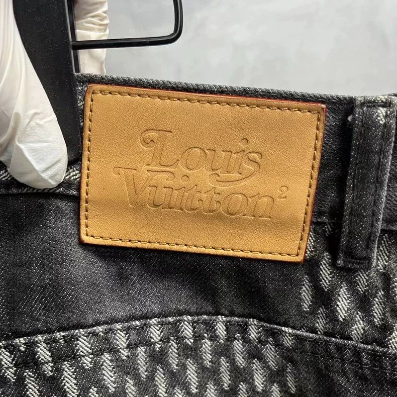 Louis Vuitton LOUIS VUITTON Black co-branded checkerboard full-print pock Size US 38 / EU 54 - 3 Thumbnail