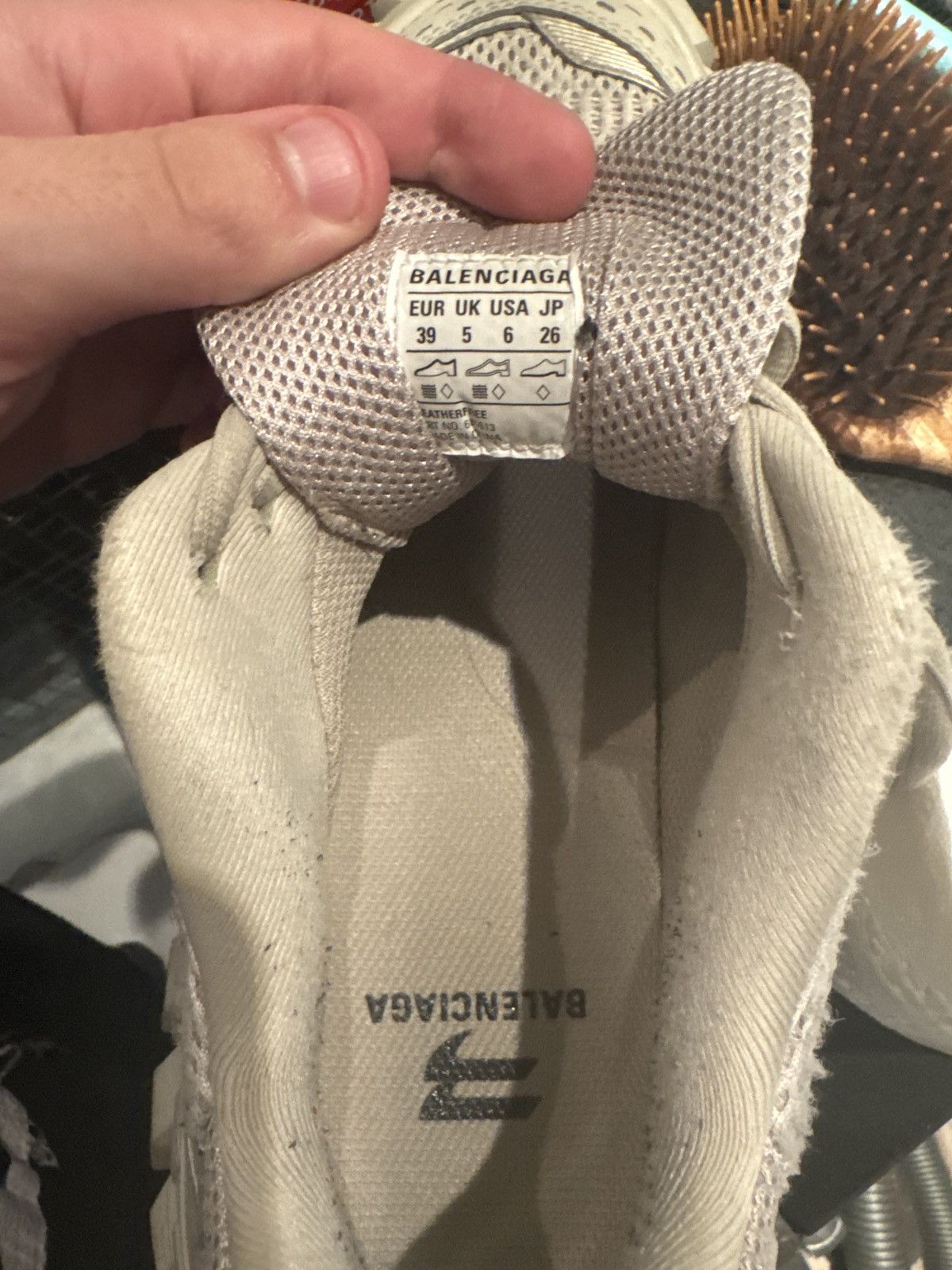 Balenciaga Balenciaga Bouncer Beige EU 39 Size US 6 / EU 39 - 10 Thumbnail