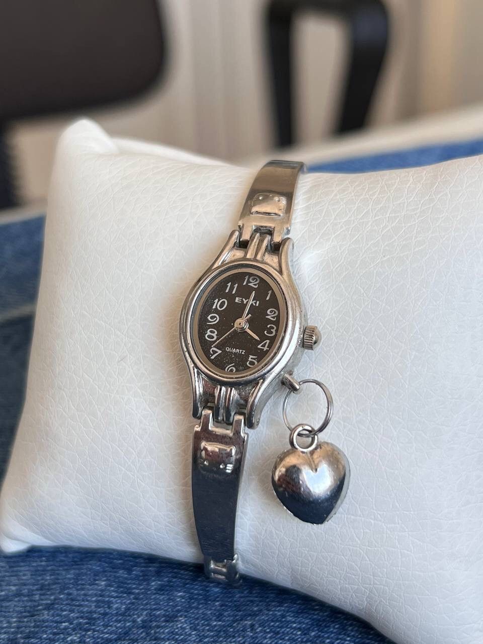 Japanese Brand × Vintage Vintage ❤️ Heart Amulet Japanese style futuristic Steel Watch Size ONE SIZE - 1 Thumbnail