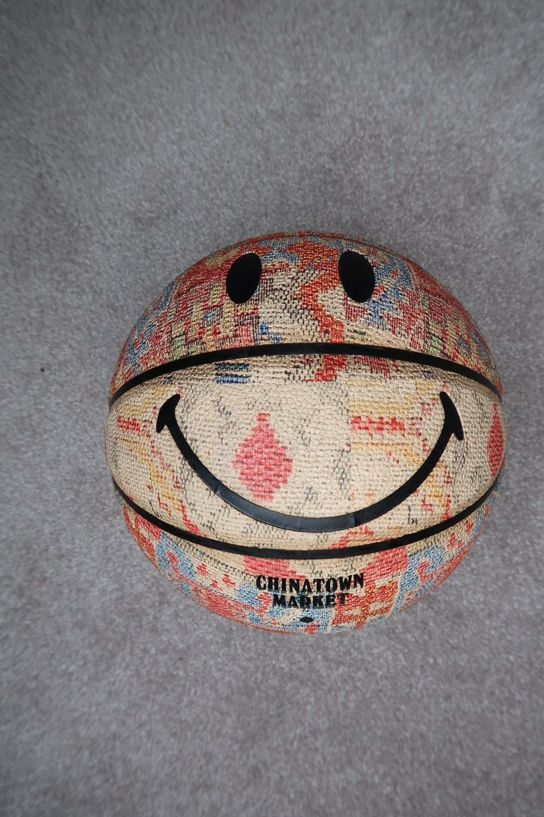 Other Chinatown Market Smiley Rug Basketball – Limited Edition Size ONE SIZE - 1 Thumbnail