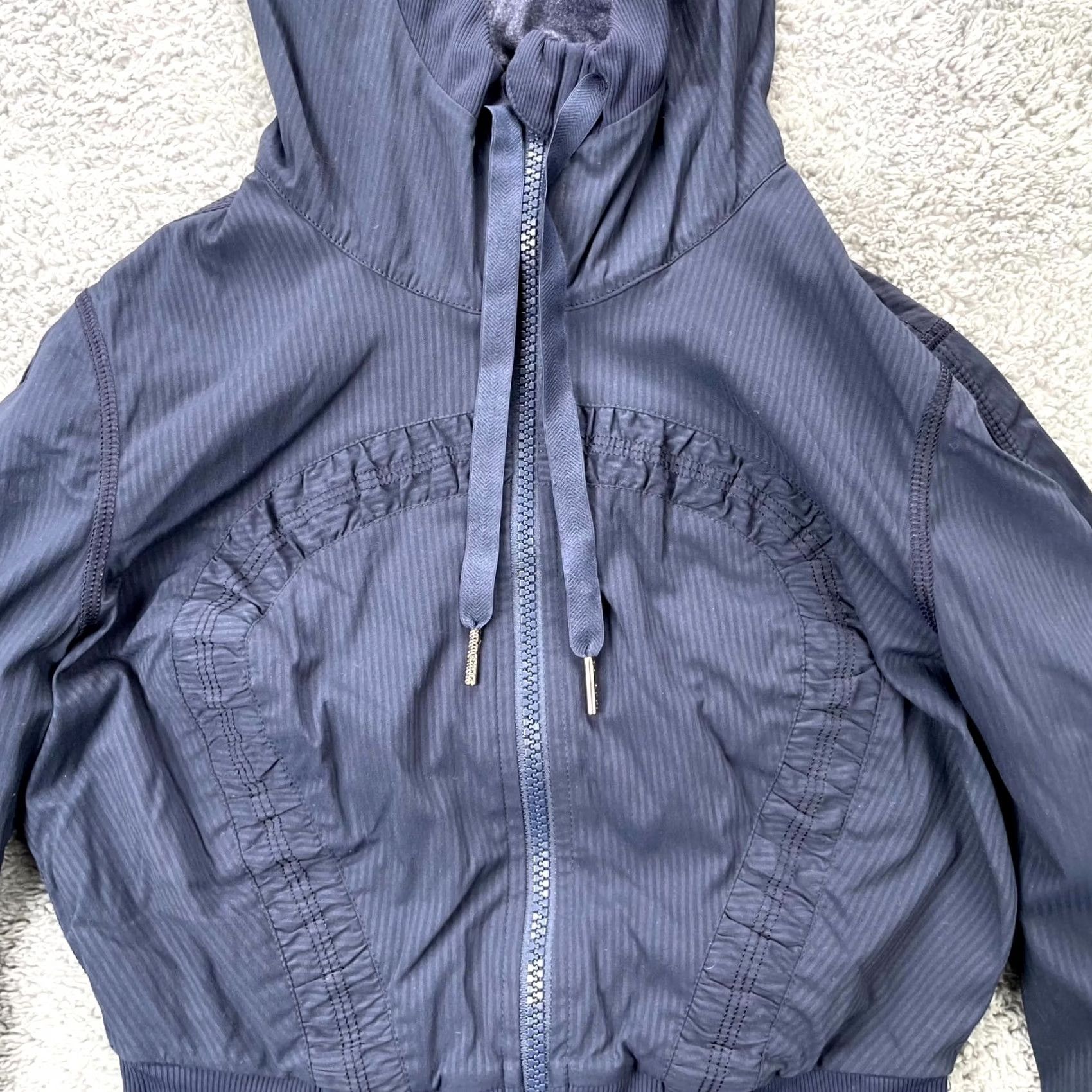 Lululemon Lululemon Hoodie Womens 2 Blue Striped Define Thumbhole Sleeve Full Zip Yoga Shirt Size XS / US 0-2 / IT 36-38 - 3 Thumbnail