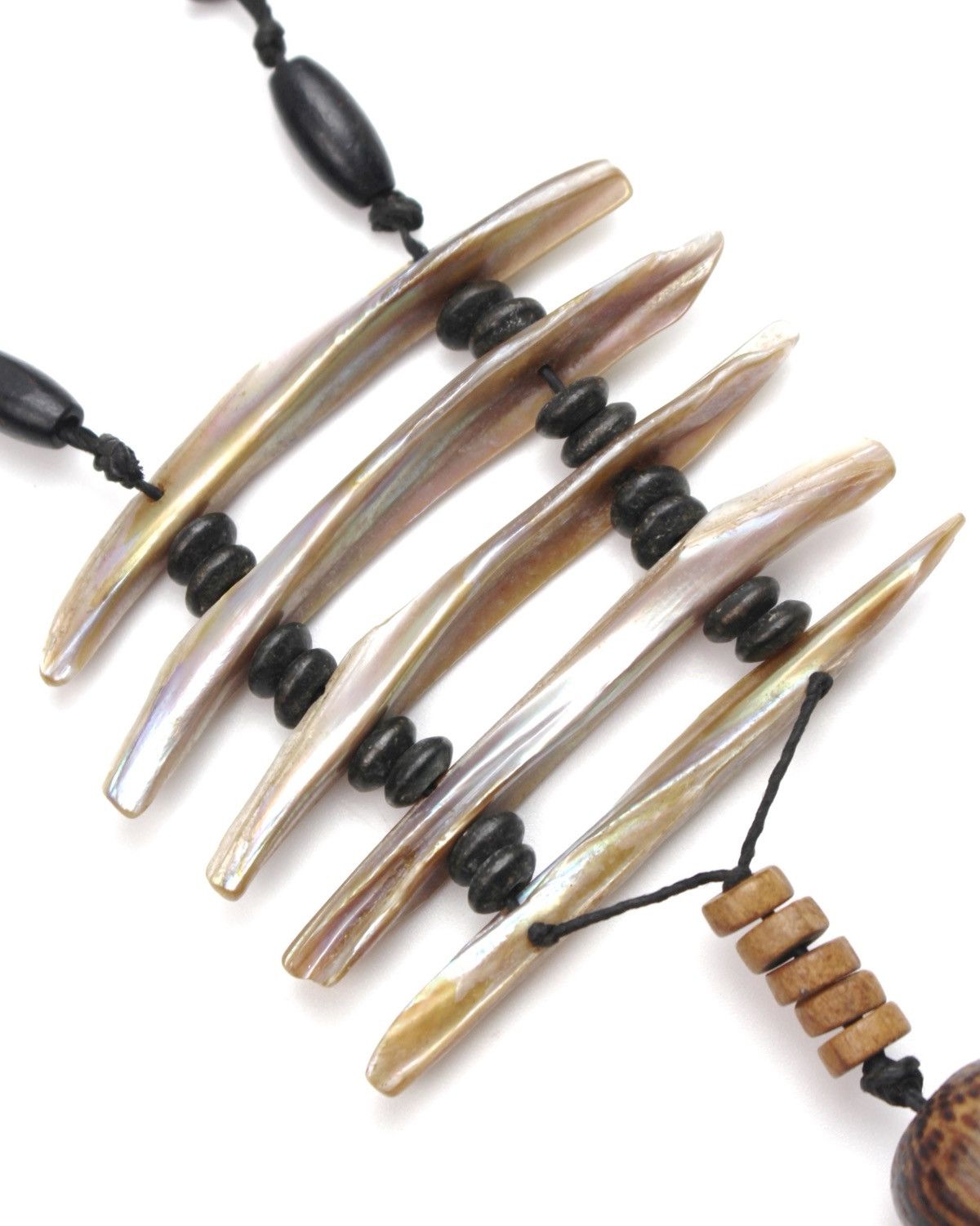 If Six Was Nine 2000S JAPANESE MADE COASTAL SPIRIT SHELL NECKLACE Size ONE SIZE - 3 Thumbnail