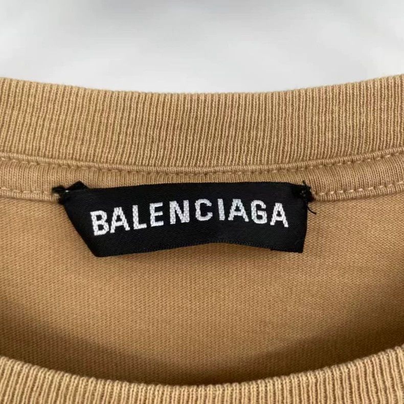 Balenciaga Balenciaga Khaki Wheat Letter Short Sleeve Size US S / EU 44-46 / 1 - 3 Thumbnail