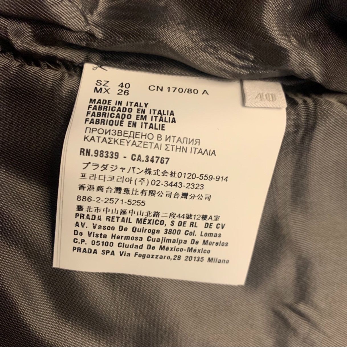 Prada Prada S/S17 Village Print Jacket Size US XXS / EU 40 - 4 Thumbnail