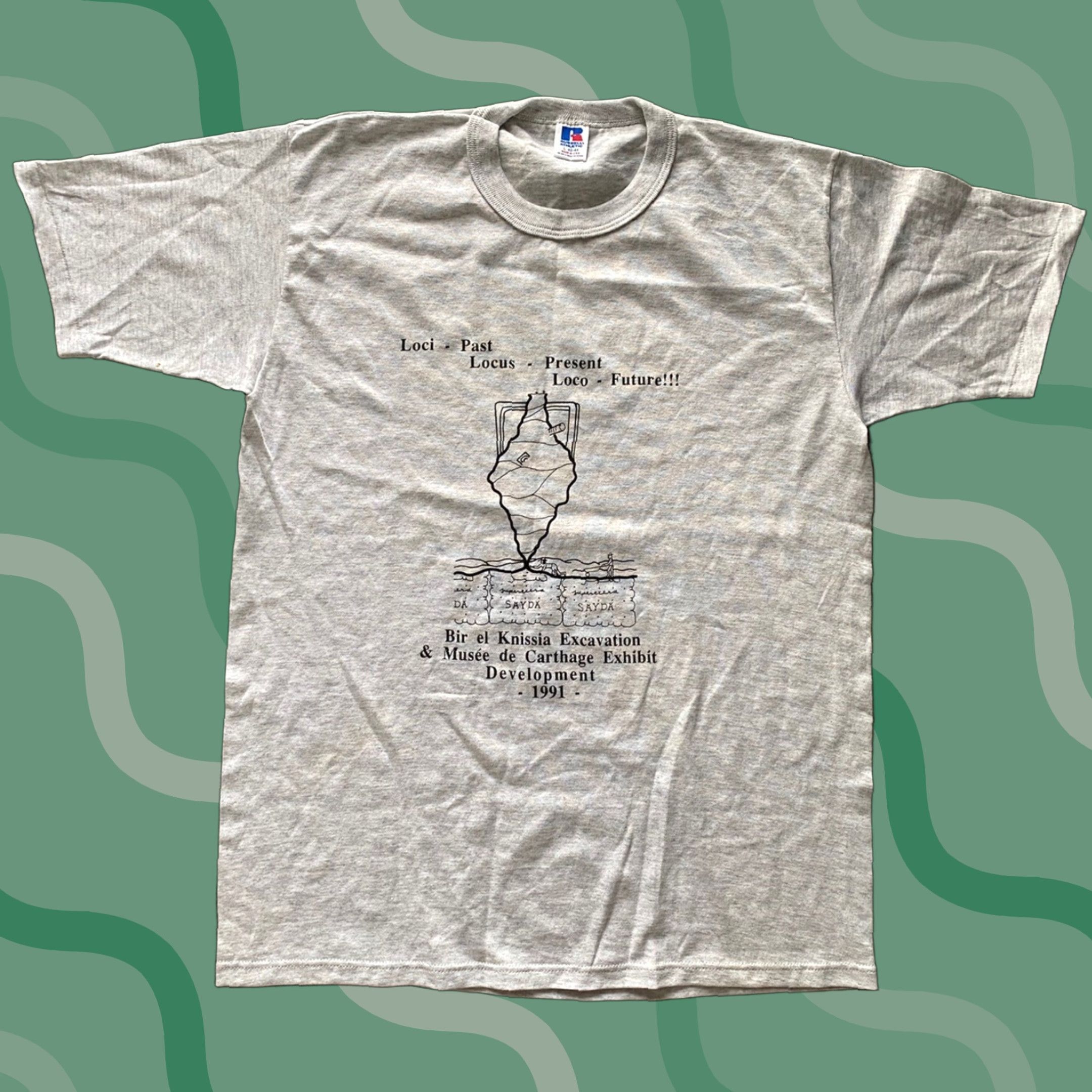 Russell Athletic VINTAGE Russell Athletic Men’s L Gray Carthage Exhibit 1991 Museum Short Sleeve Shirt 1990s Mens Size US L / EU 52-54 / 3 - 1 Thumbnail