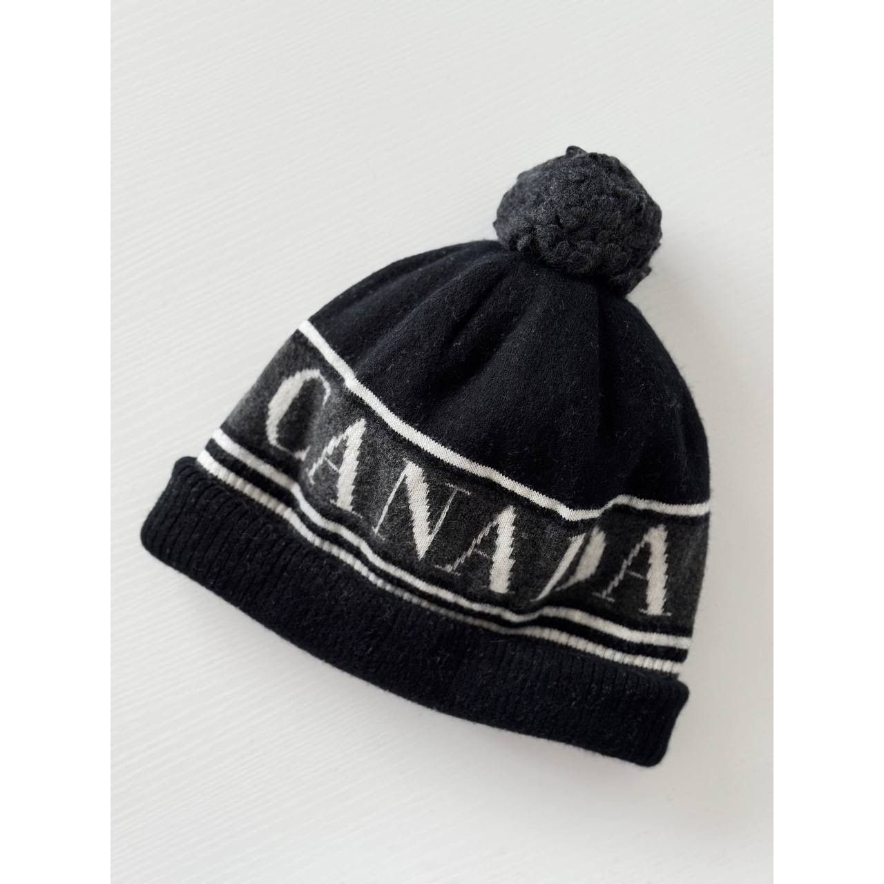 Canada Goose Canada Goose Logo Beanie Pom Toque Wool Blend Size ONE SIZE - 1 Thumbnail