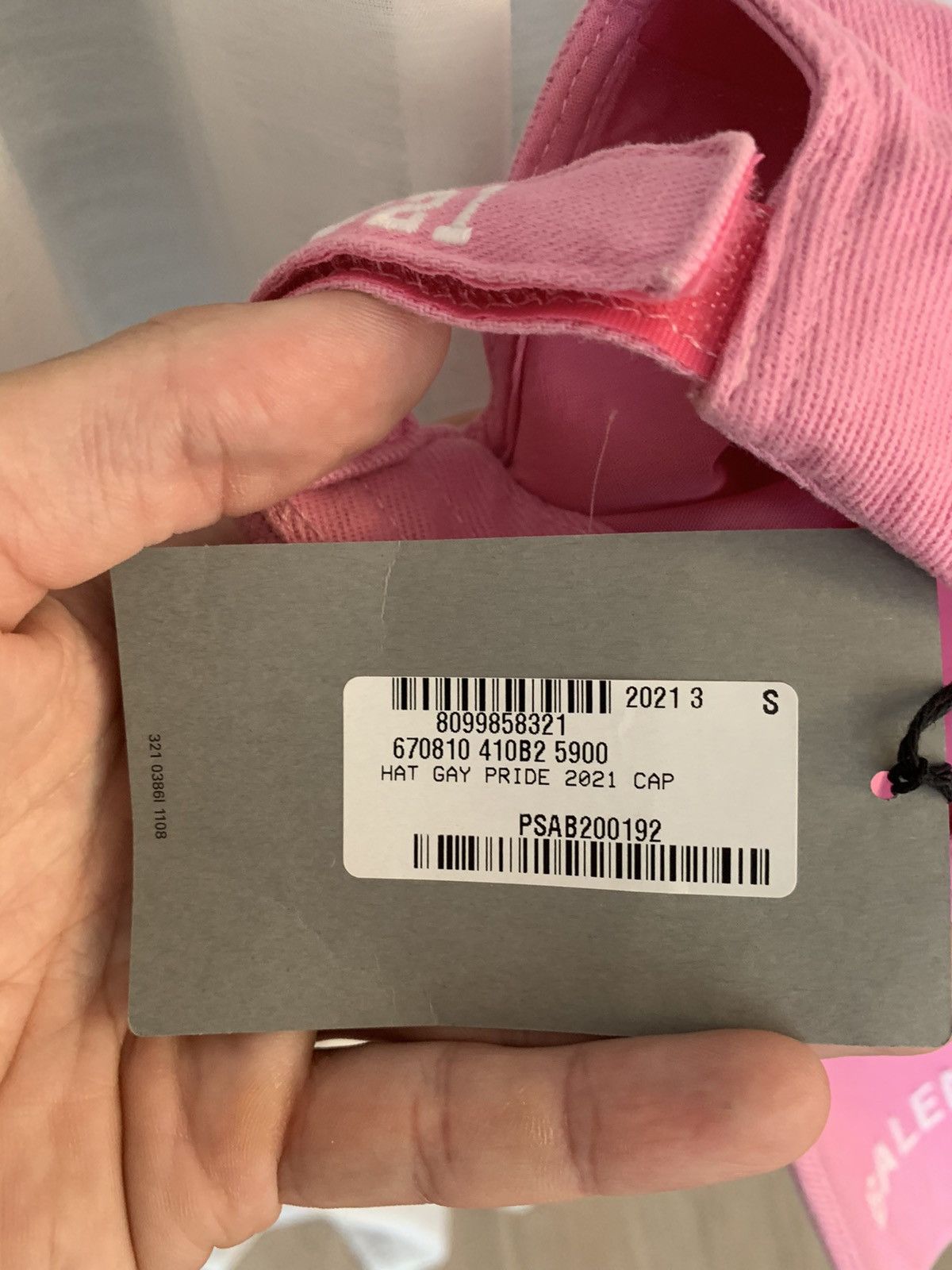 Balenciaga Balenciaga gay pride cap Size ONE SIZE - 9 Thumbnail