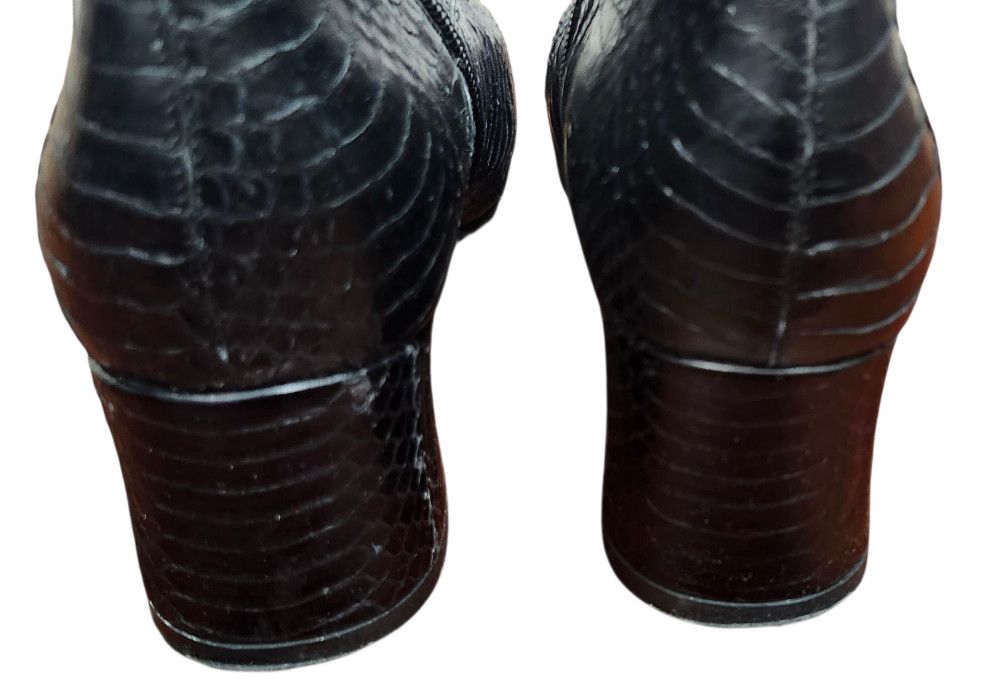 Gianni Barbato Gianni Barbato archive rare Python Leather ankle boots Size US 9.5 / IT 39.5 - 8 Thumbnail