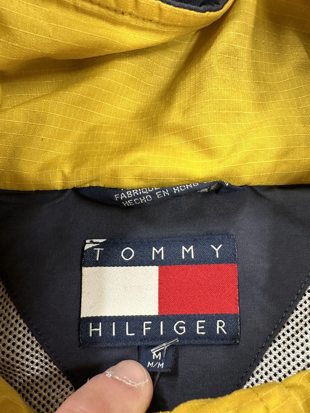 Tommy Hilfiger Vintage 90s Tommy Hilfiger Sleeve Spell Out Jacket USA Size US M / EU 48-50 / 2 - 21 Thumbnail