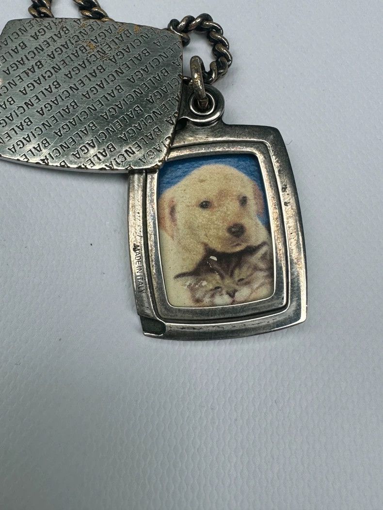 Balenciaga Balenciaga Puppy Postcard Necklace 2501-Nextarrow Size ONE SIZE - 3 Thumbnail