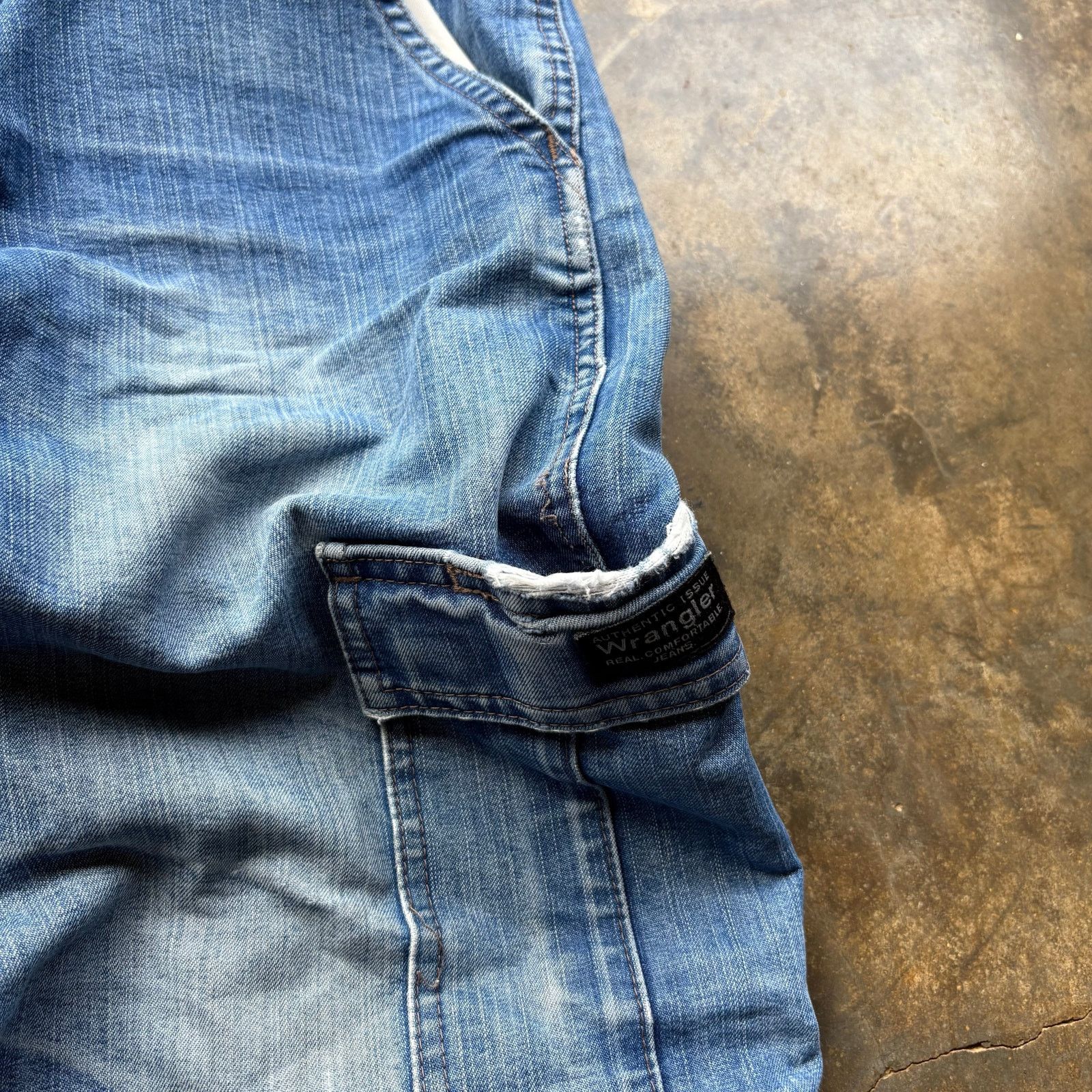 Wrangler Vintage Baggy Y2K Wrangler Work Jeans Size US 34 / EU 50 - 3 Thumbnail