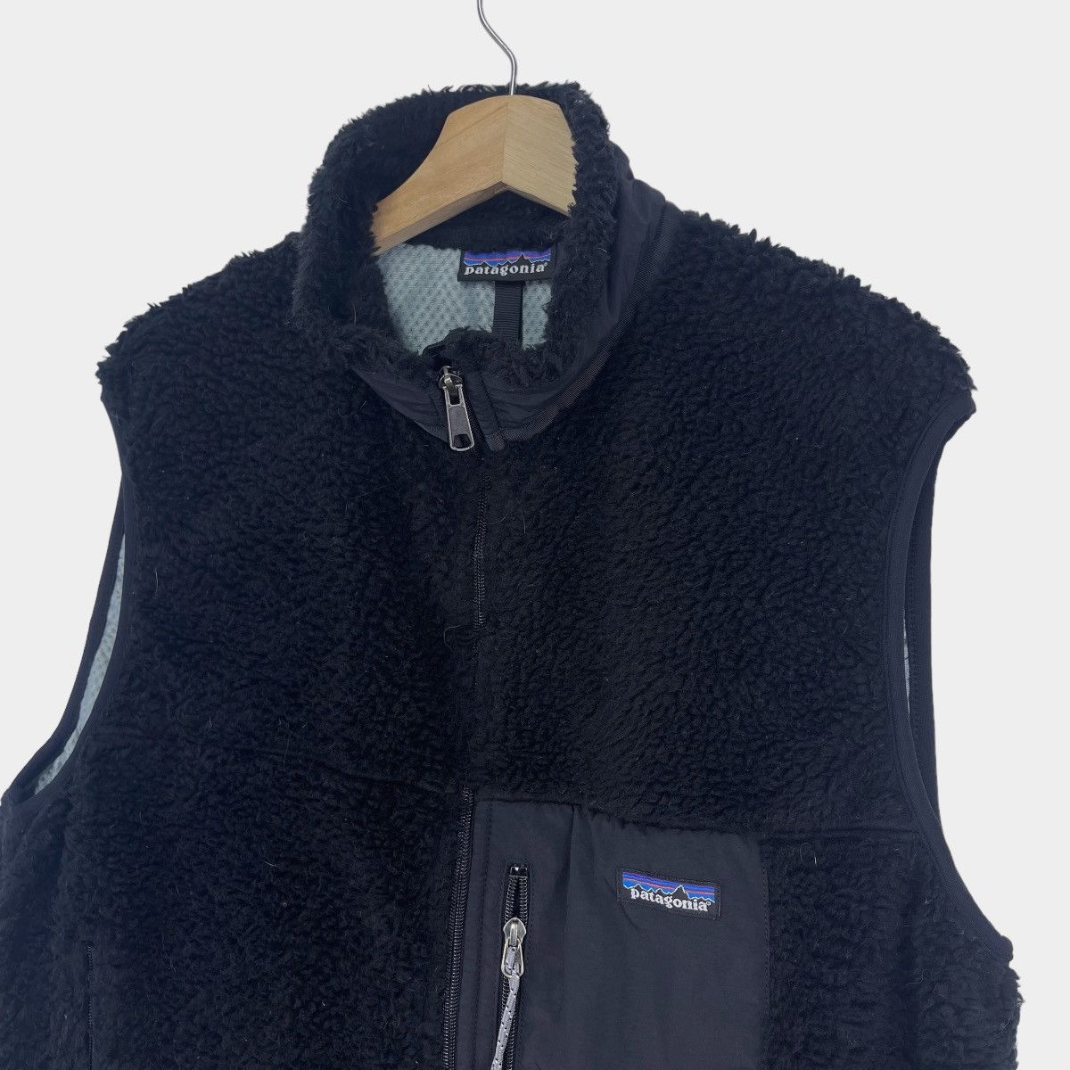 Patagonia × Vintage 90’s Patagonia Fleece Deep Pile Sleeveless Jacket Size US L / EU 52-54 / 3 - 2 Thumbnail