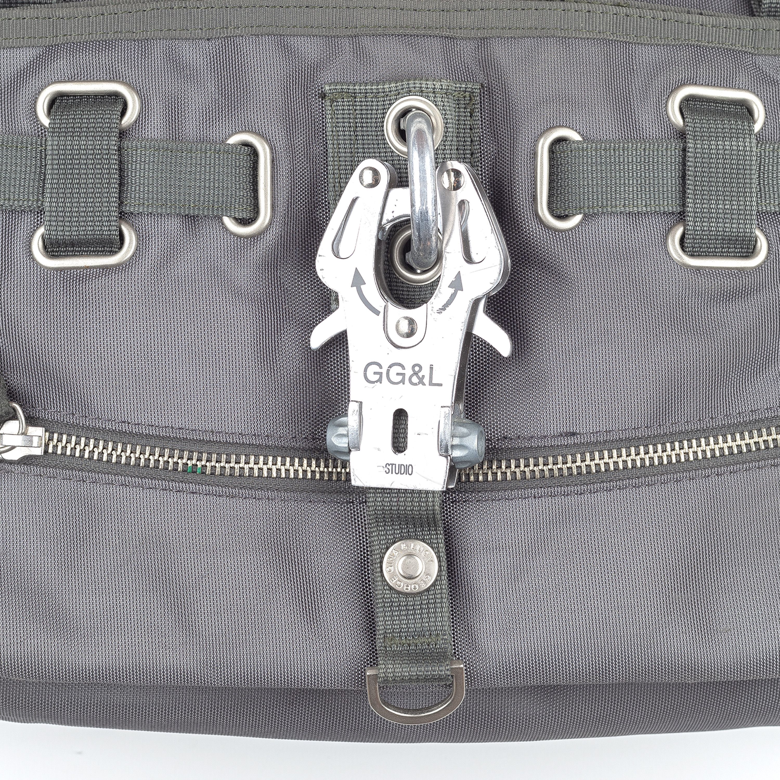 George Gina & Lucy GG&L George Gina & Lucy “Jelly Bean” Gray Shoulder Bag Size ONE SIZE - 8 Thumbnail