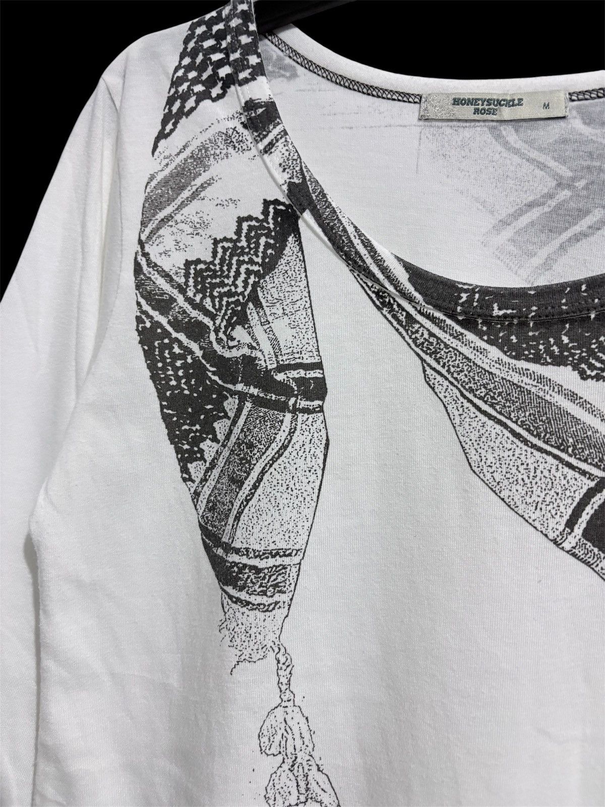 KMRii Honeysuckle rose Poem Raglan shirt Size US S / EU 44-46 / 1 - 5 Thumbnail