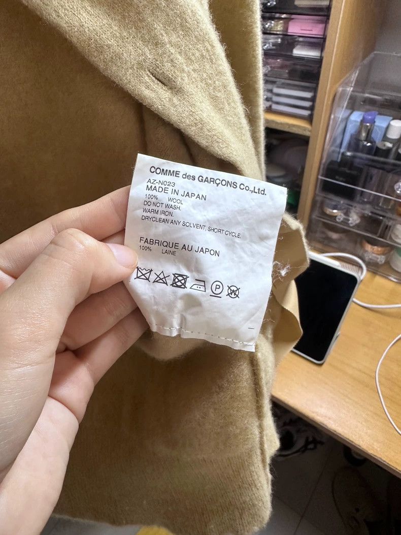 Comme des Garcons Comme Des Garcons Round neck black hearted wool cardigan Size M / US 6-8 / IT 42-44 - 5 Thumbnail