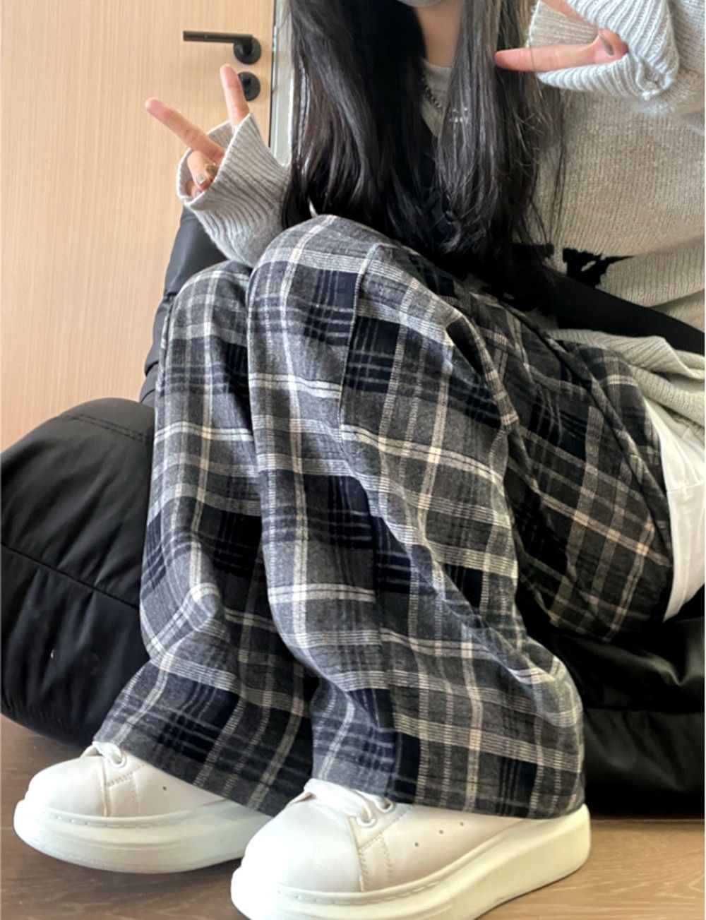 Designer × Japanese Brand × Vintage Vintage Hippie England Flannel Check Wide Leg Trousers Rave Size 27" / US 4 / IT 40 - 4 Thumbnail