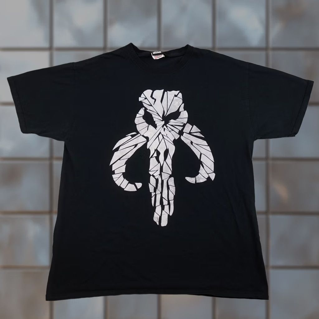 Star Wars Star Wars Shirt Mens Large Black Mandalorian Mythosaur Skull Graphic Tee Cotton Size US L / EU 52-54 / 3 - 1 Thumbnail