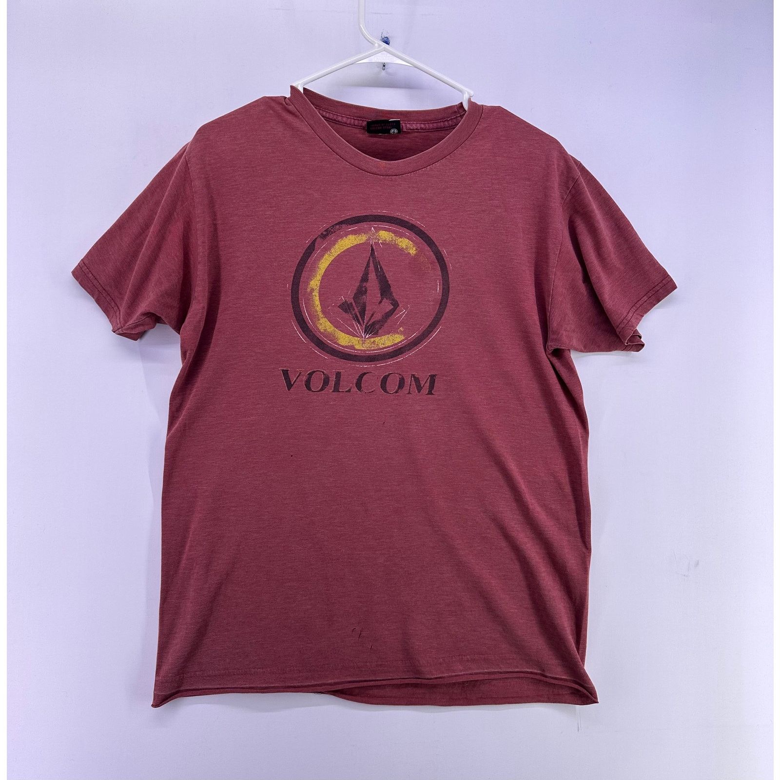 Volcom Vintage Volcom Salmon With Big Print on theFront Size Medium Size US M / EU 48-50 / 2 - 2 Thumbnail