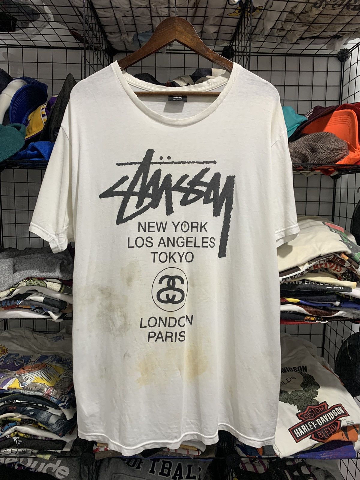 Stussy Distressed Stussy Tshirt Size US L / EU 52-54 / 3 - 1 Thumbnail
