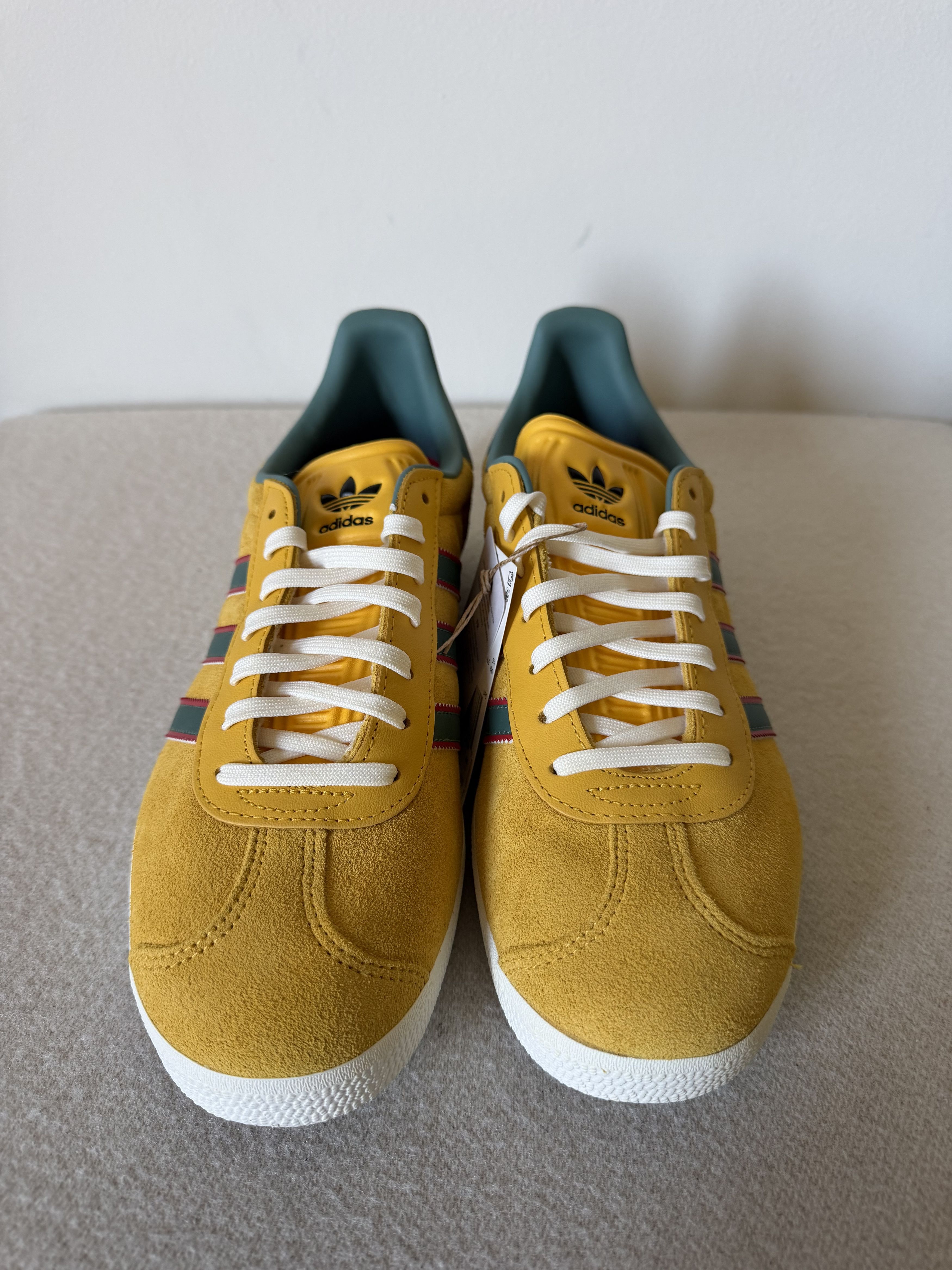 Adidas × Bob Marley Adidas Bob Marley Gazelle in Gold Size US 10 / EU 43 - 4 Thumbnail
